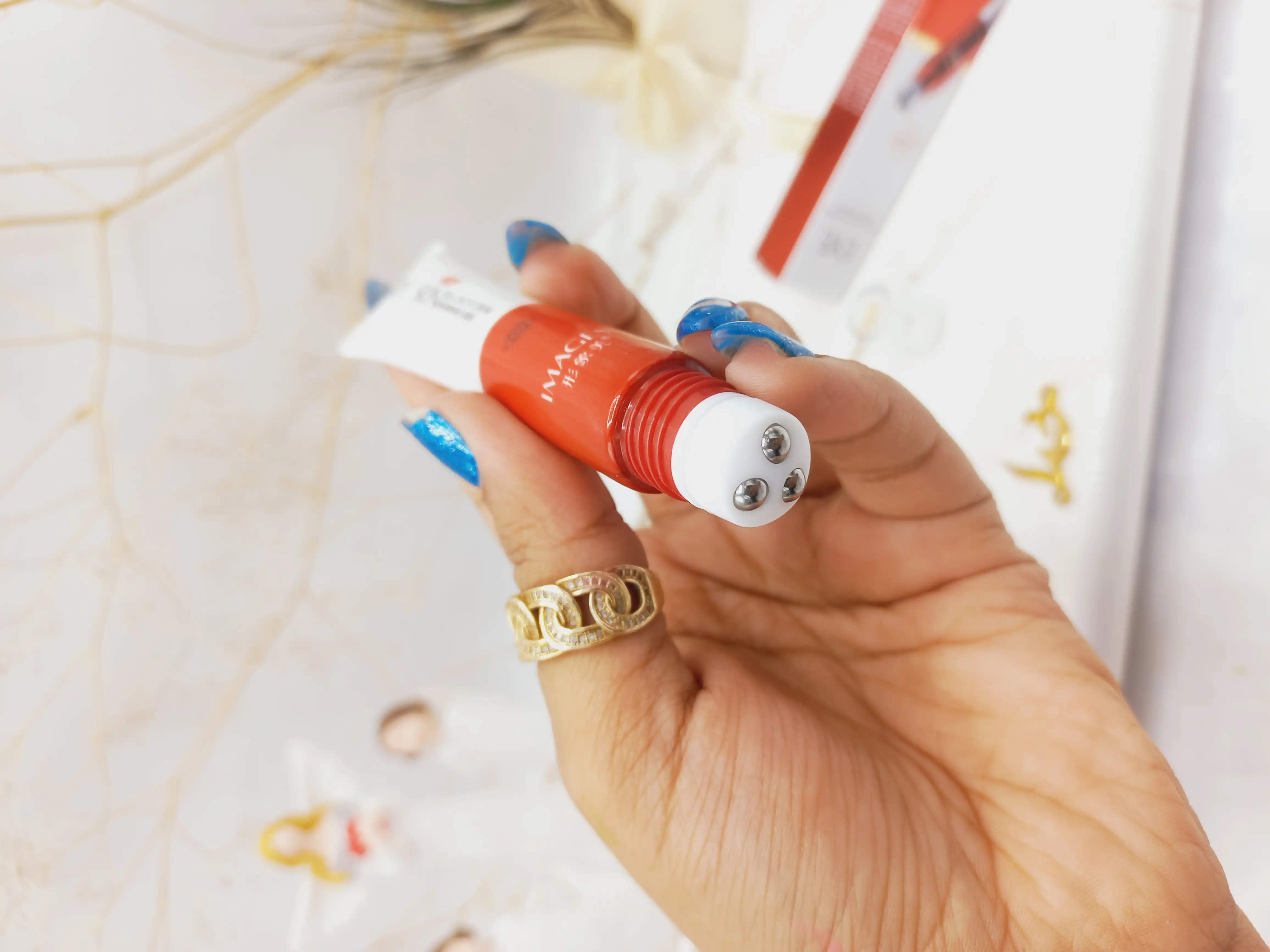 کرم دور چشم جوانساز سه غلطک ایمیجز IMAGES کد XXMO1332