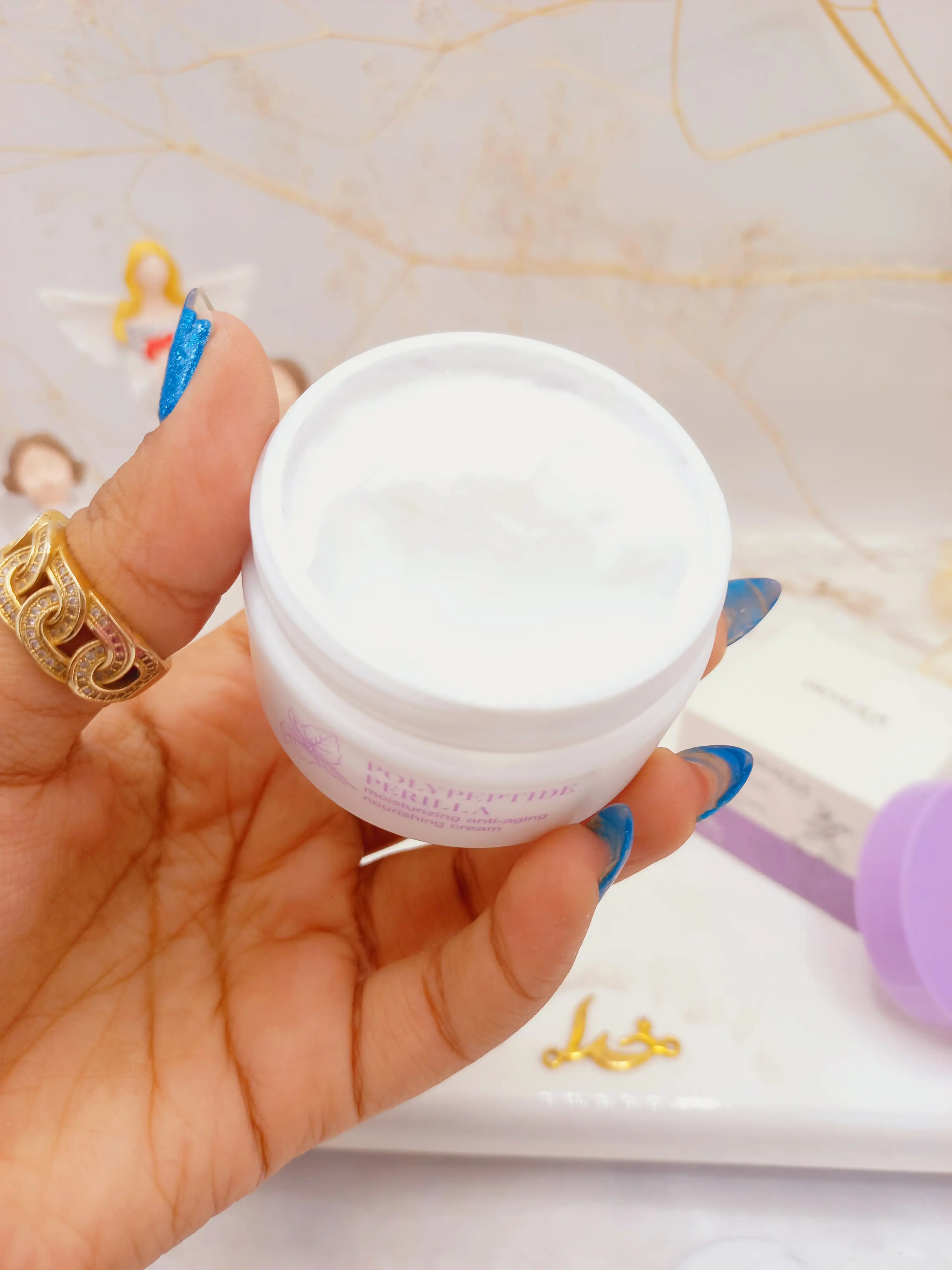 کرم تغذیه کننده پوست و ضد پیری پریلا پلی پپتاید بیوآکوا BIOAQUA کد BQY53911