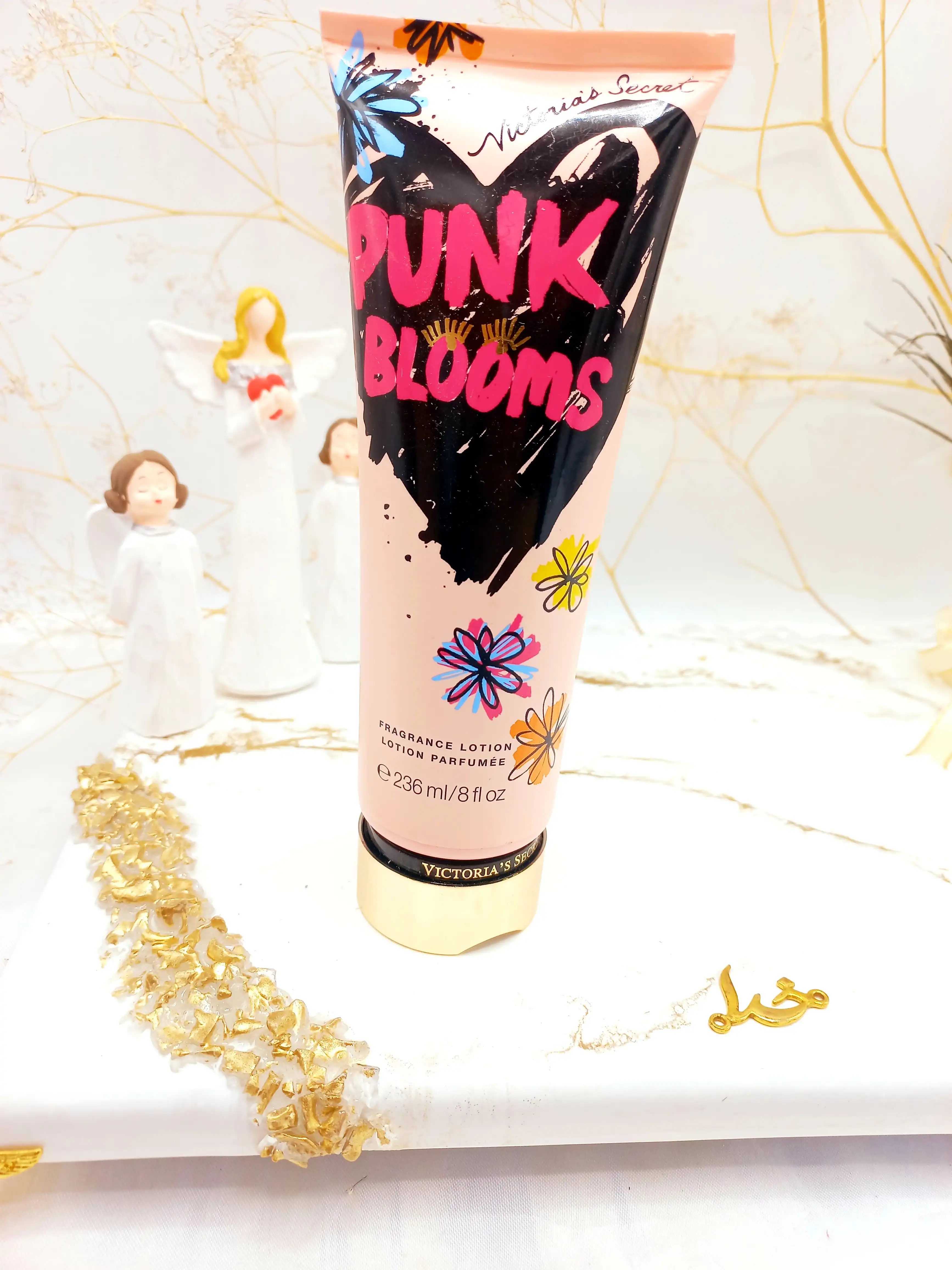 لوسیون معروف مرطوب کننده بدن 236 میل PUNK BLOOMS برند ویکتوریا سکرت کد 4794| پخش عمده
