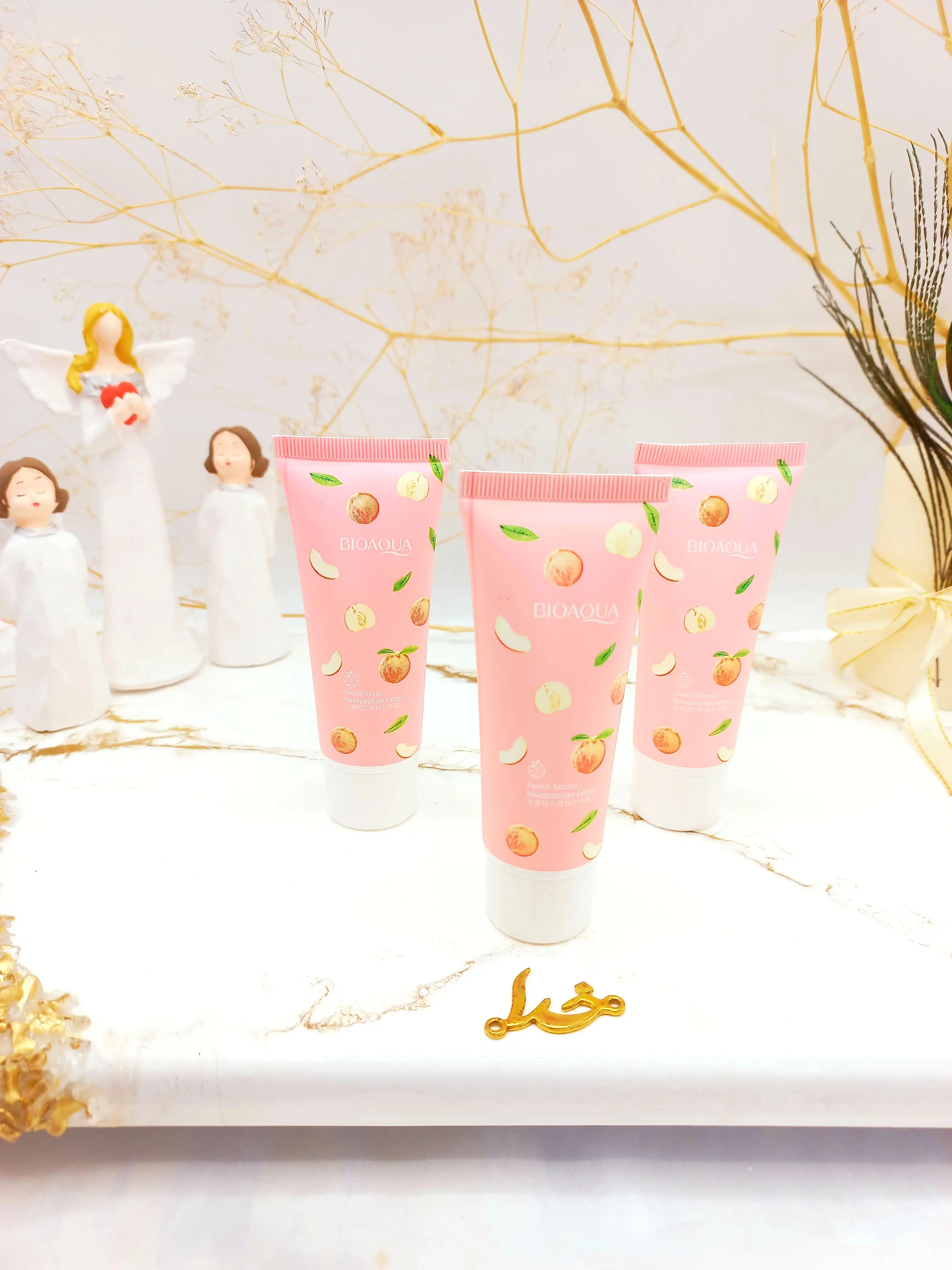 کرم دست مرطوب کننده و آبرسان خوشبو هلو 30گرم بیوآکوا کد BQY67932