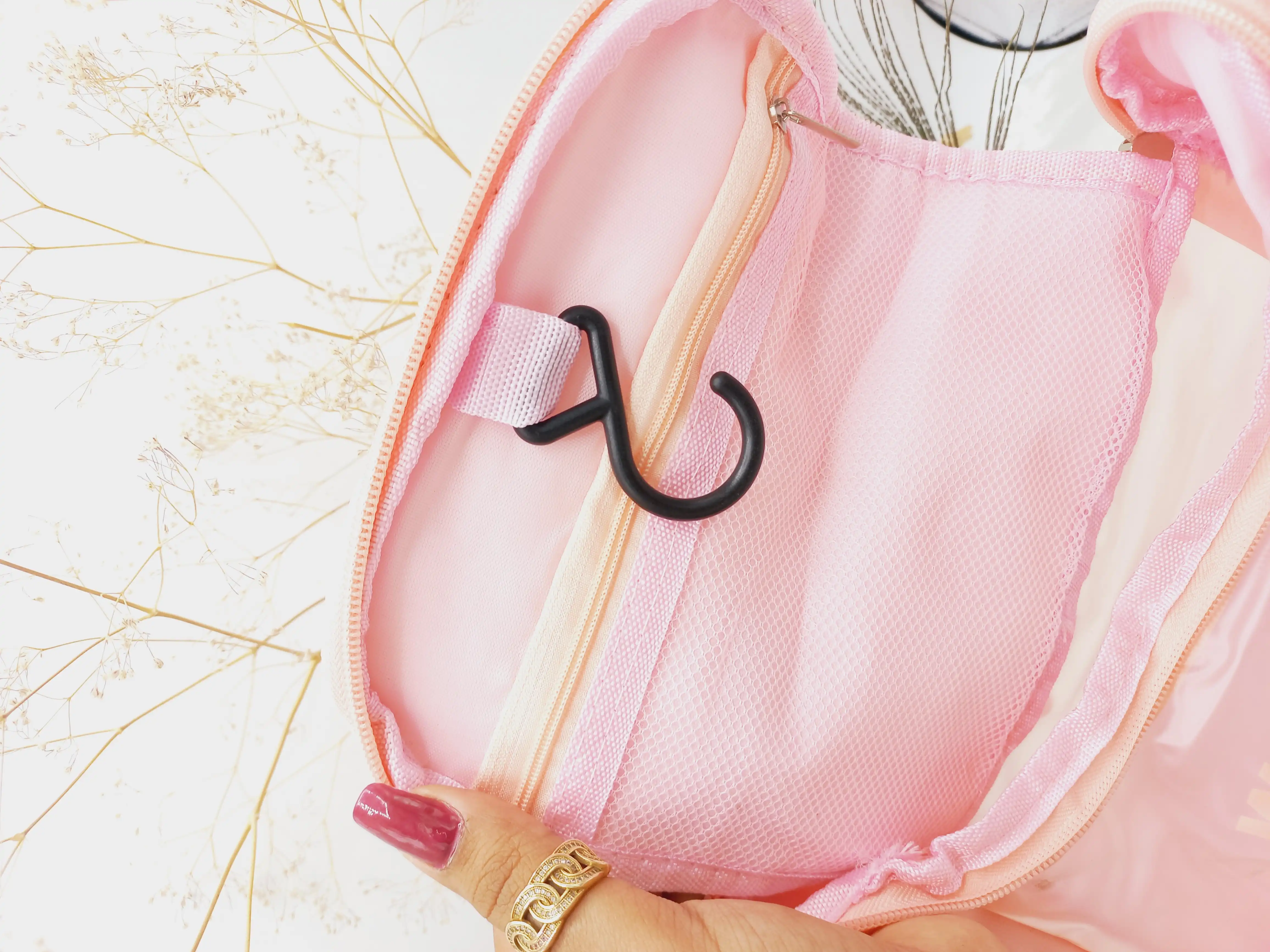 کیف آرایشی واشبگ بیضی صورتی سایز بزرگ  WASHBAG