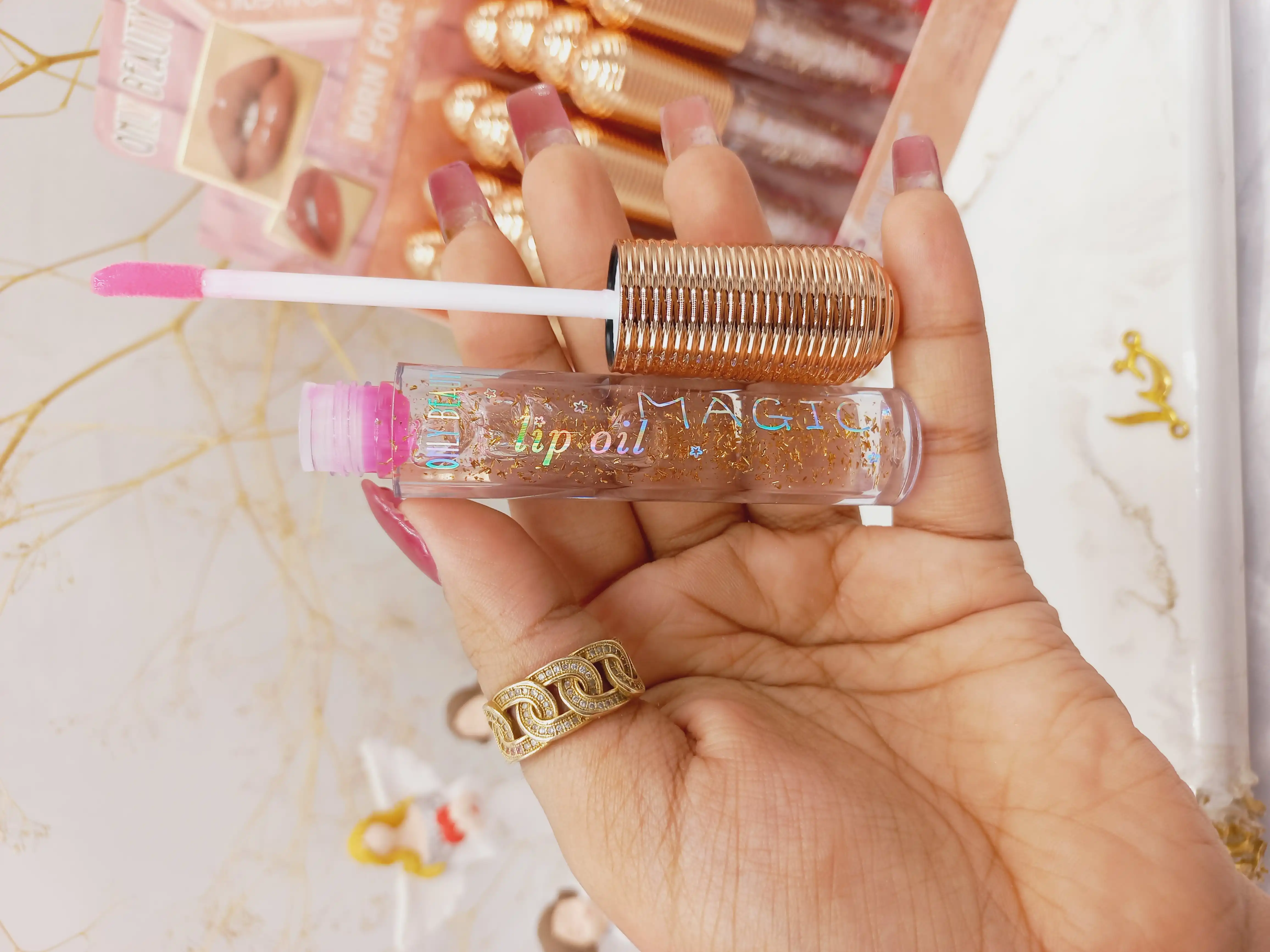 لیپ گلاس و برق لب ONLY BEAUTT کد SL7712