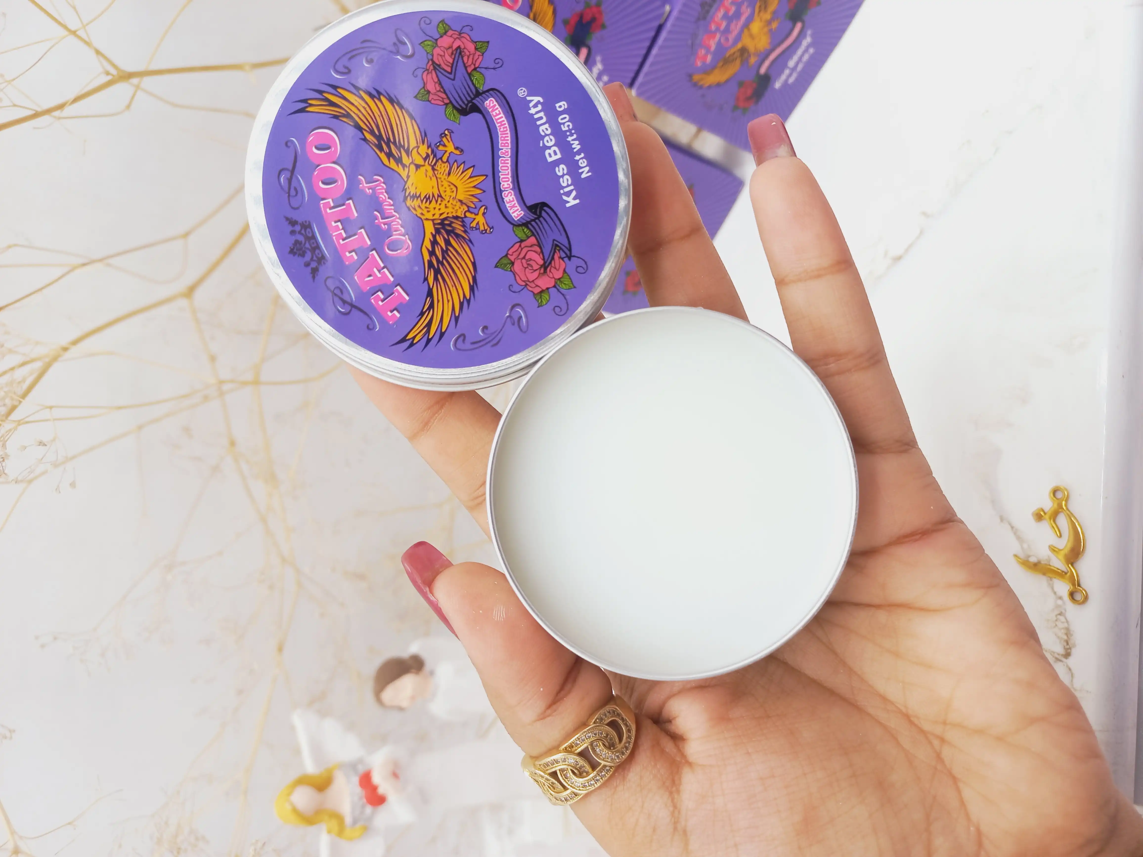 کرم براق کننده و برجسته کننده تتو کیس بیوتی kiss beauty کد 120303