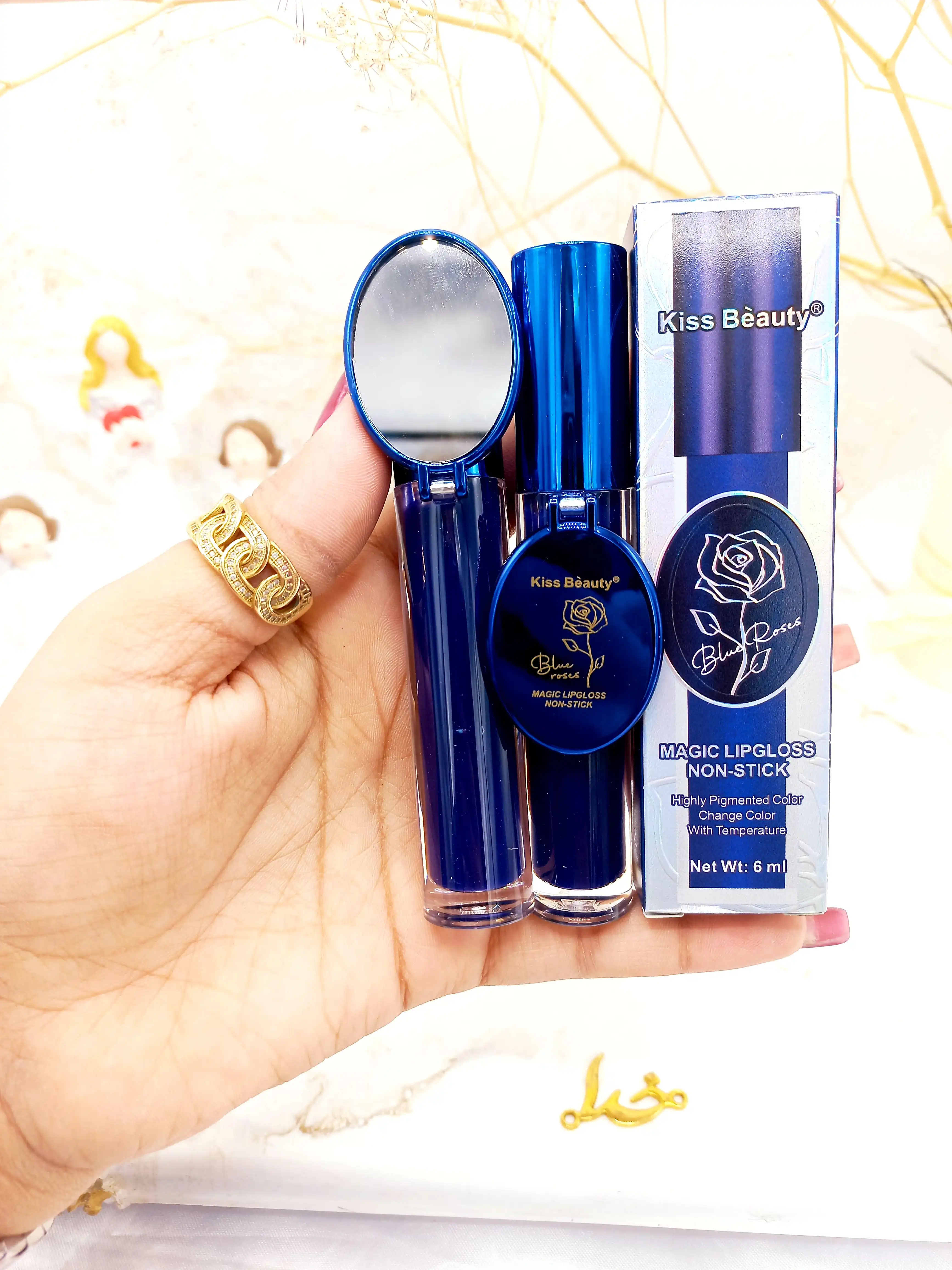 رژ جادویی آبی آینه دار کیس بیوتی kiss beauty کد 7060303