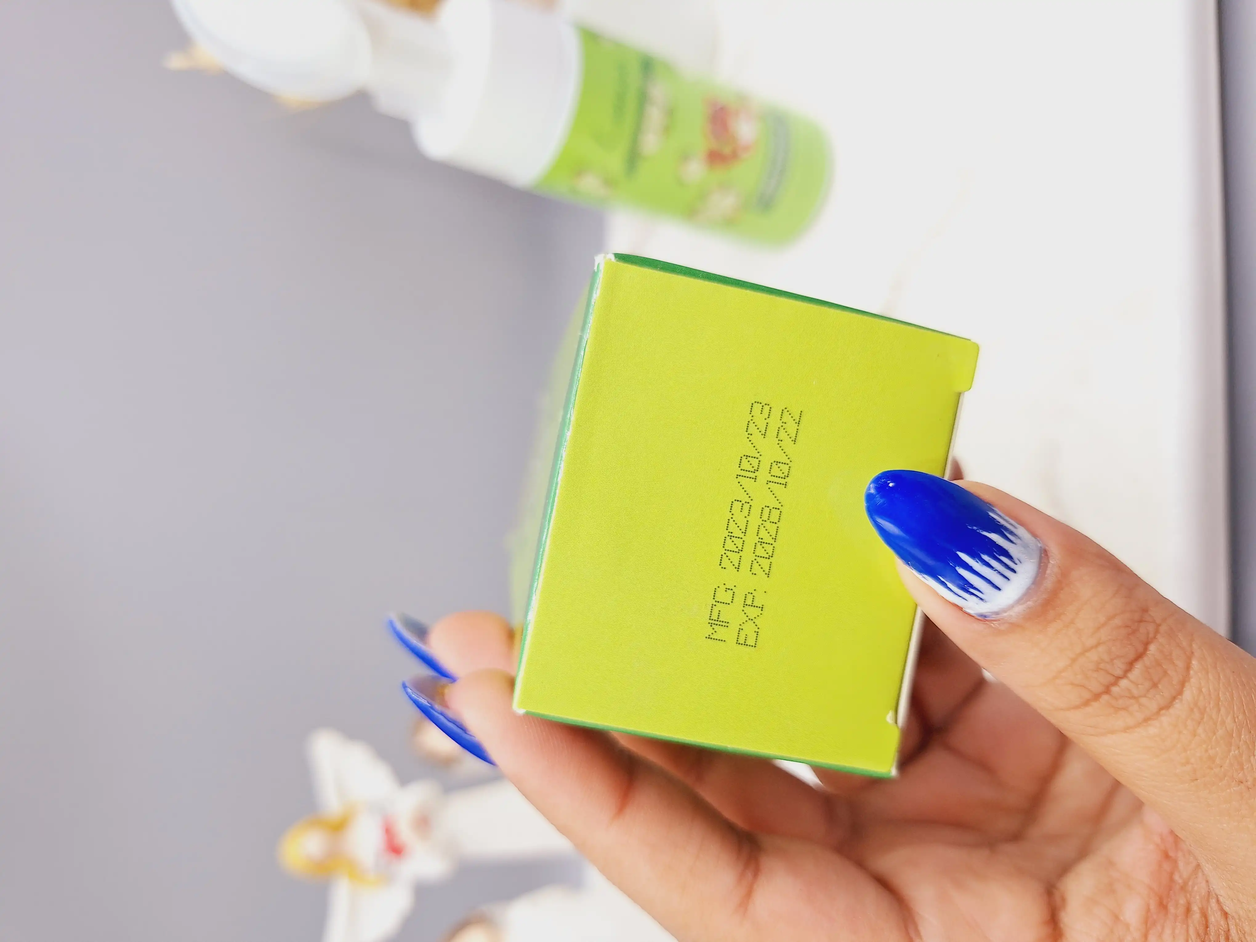 فوم شستشو صورت براش دار خیار سرسان لاو کد xg1494