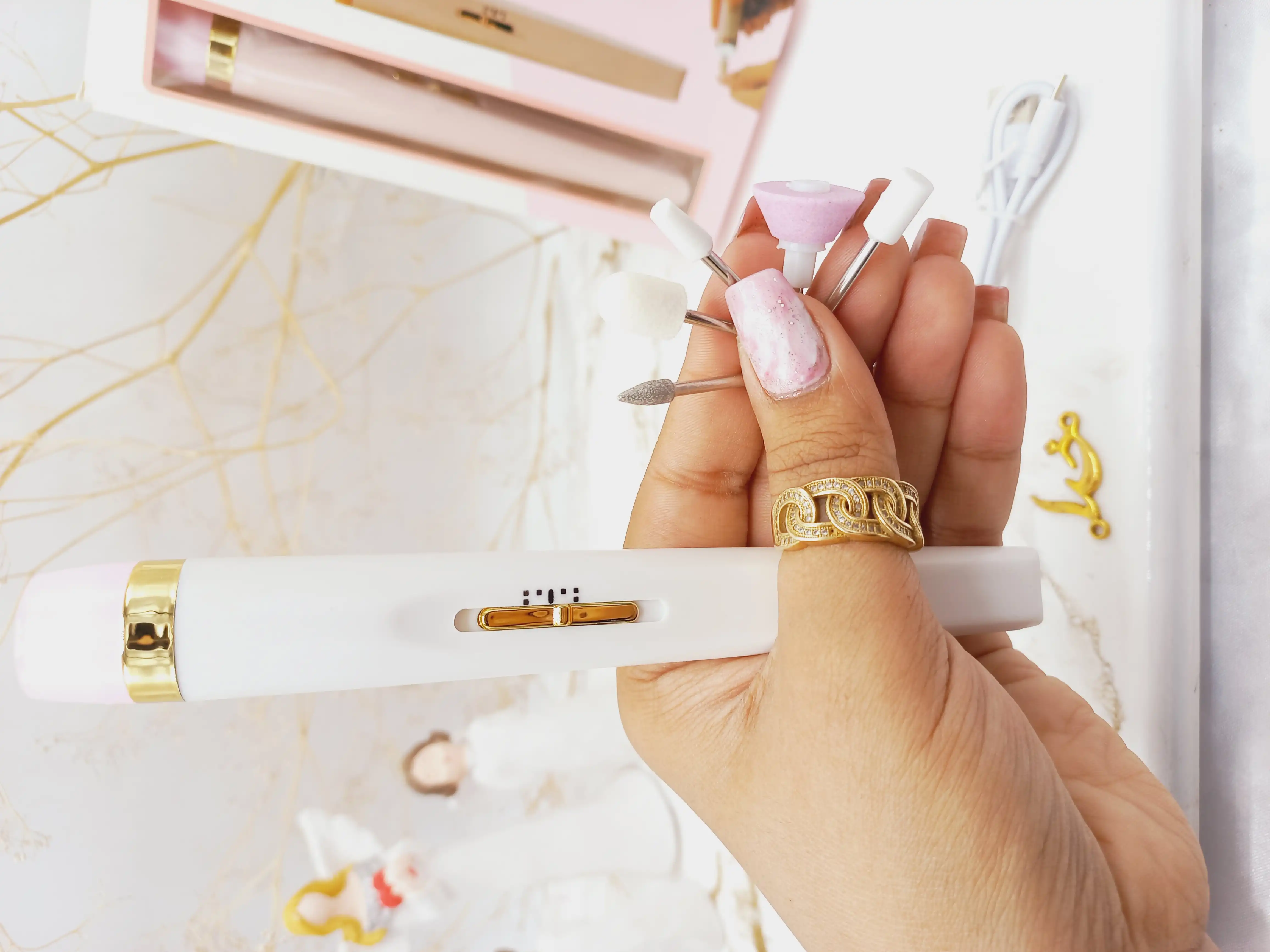 دستگاه مانیکور و پدیکور ناخن شارژی فلاورس FLOWERS