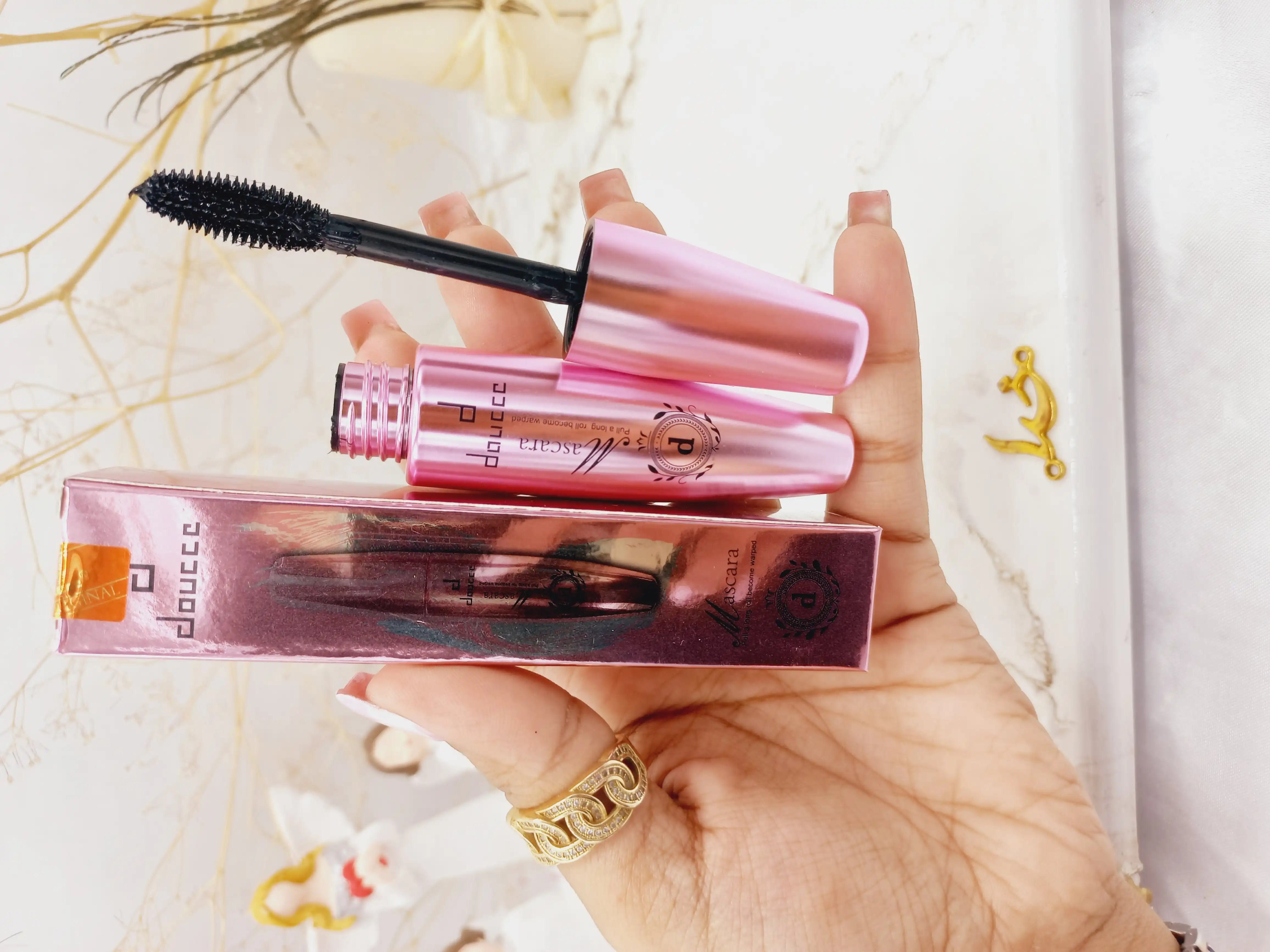 ریمل بلند کننده مشکی دوسه doucce (پوکه صورتی) کد V804