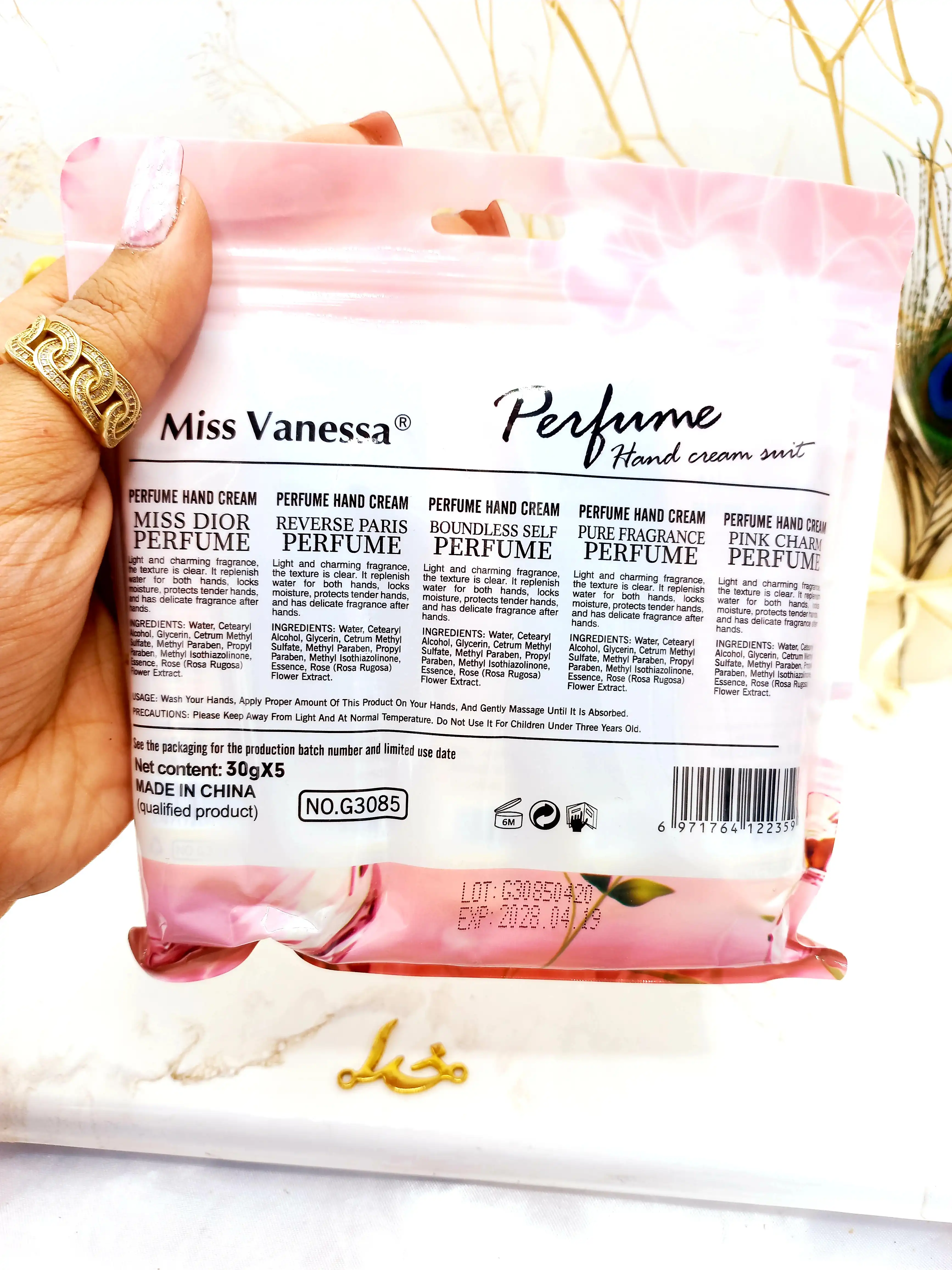 پک کرم دست 5 عددی Miss vanessa با رایحه عطر و میوه