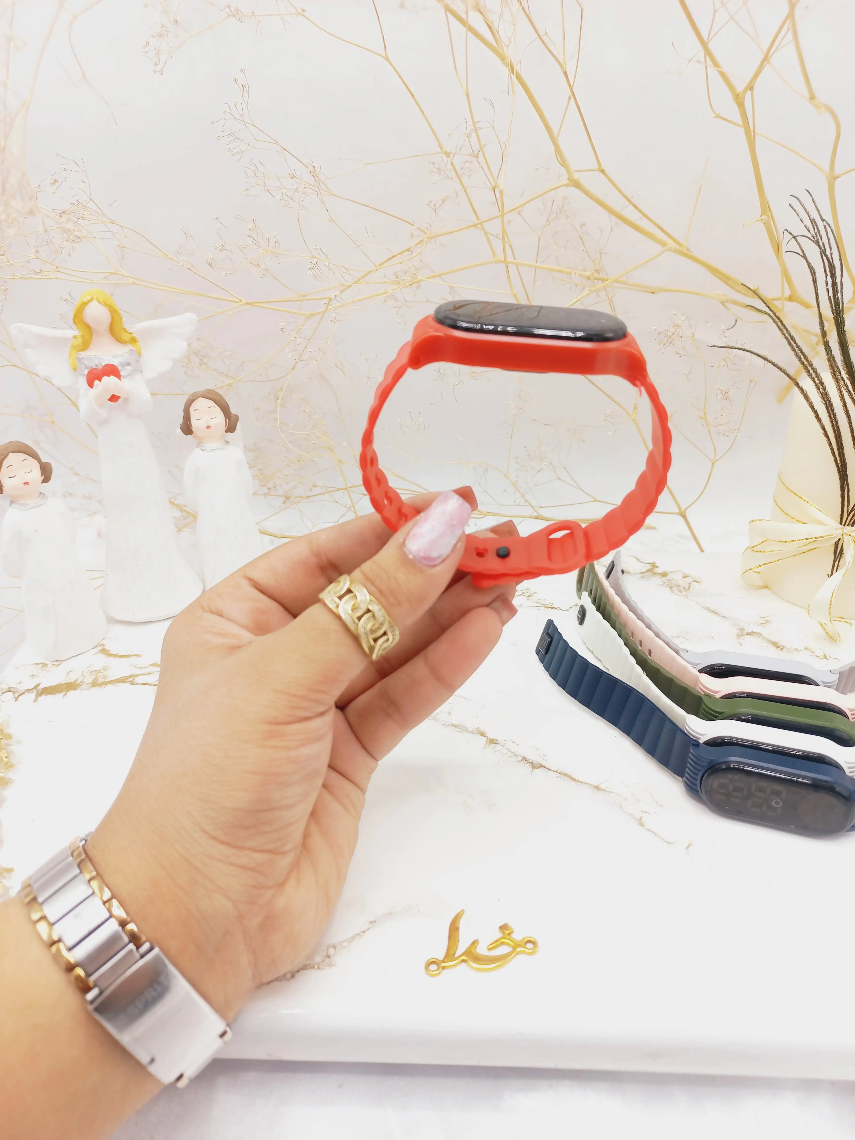 ساعت مچی ورزشی LED دار مناسب خانوما و آقایان