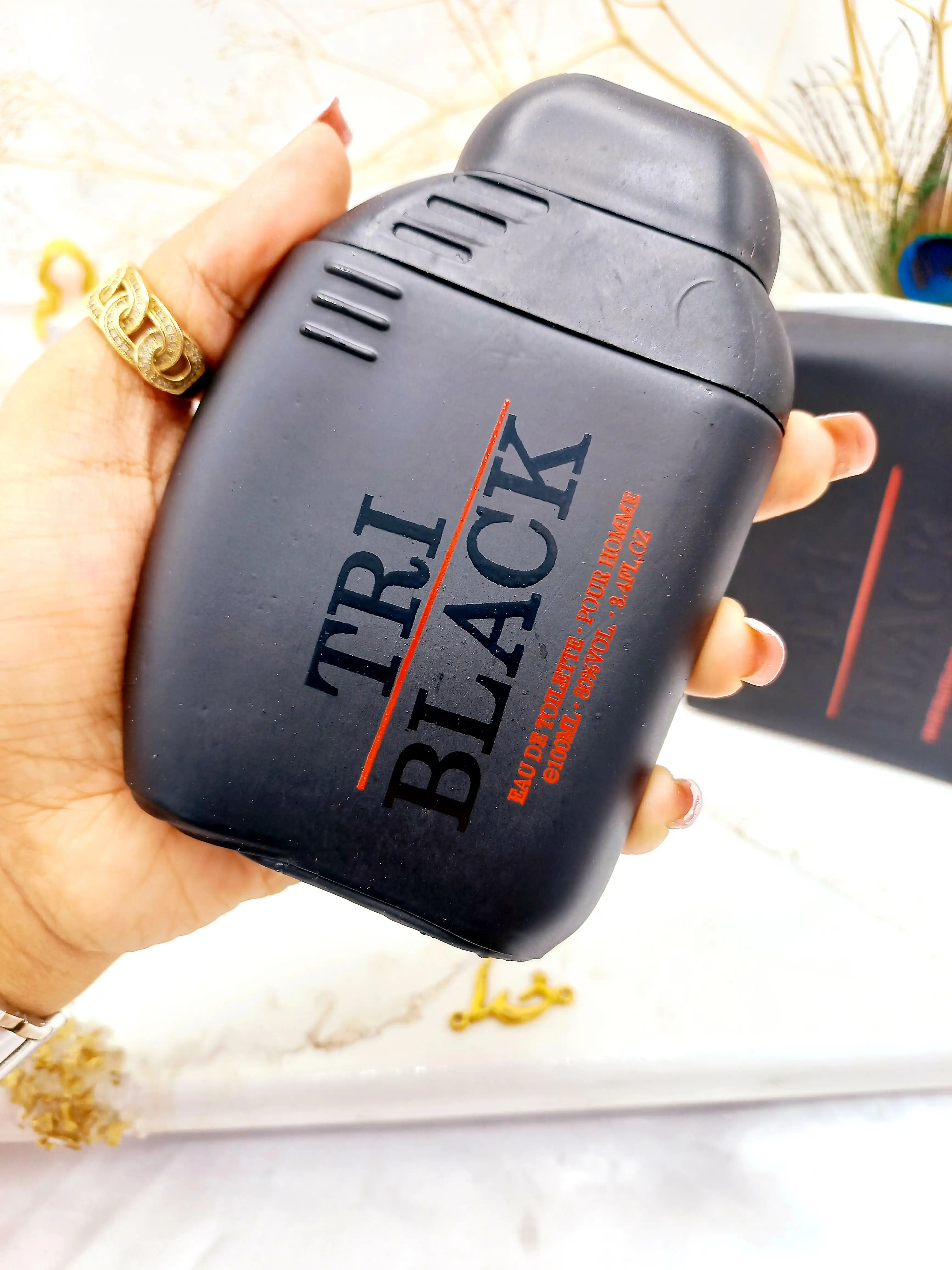 ادکلن مردانه کیفی  TRI BLACK کد 5610