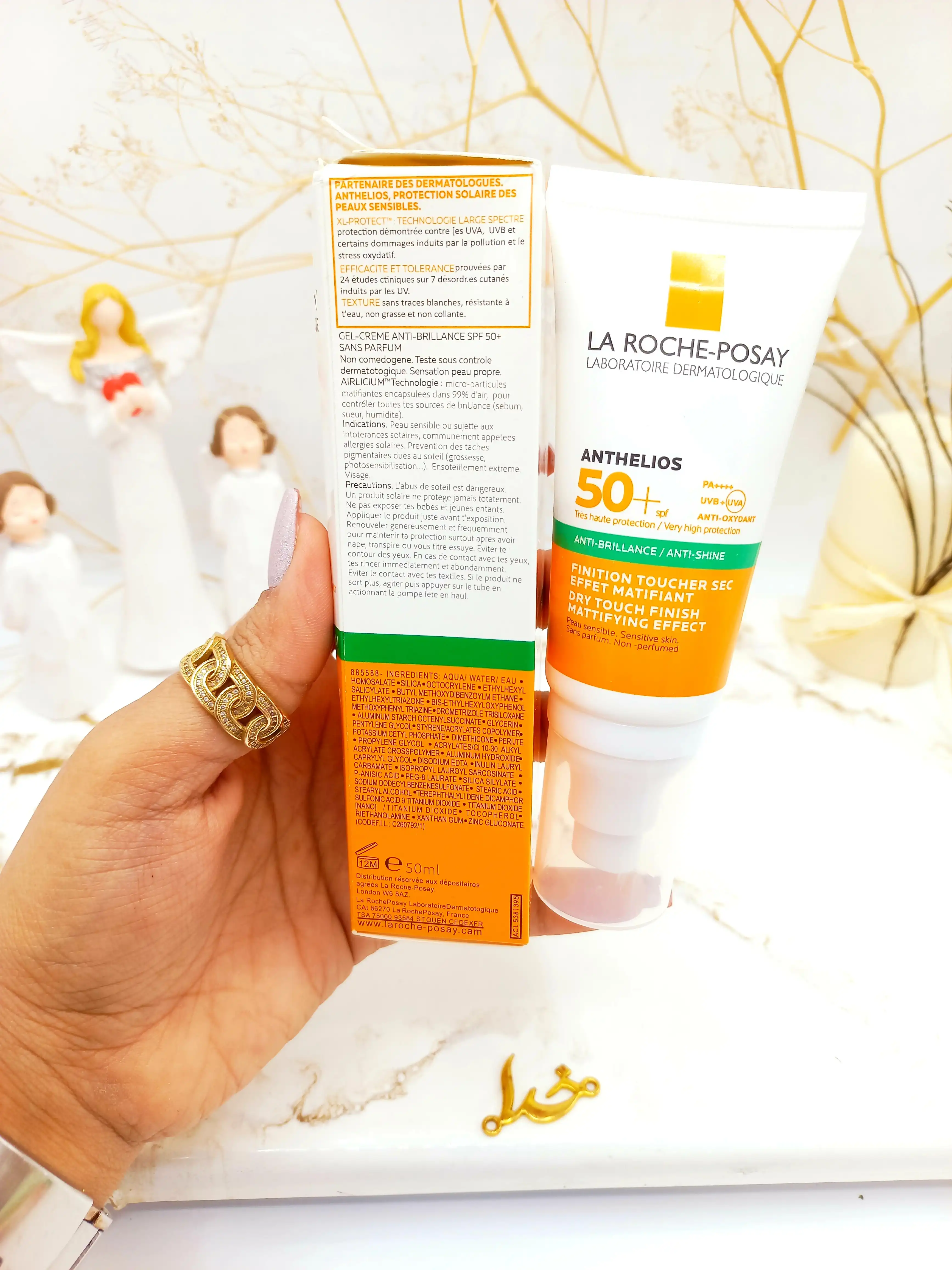 کرم ضدآفتاب بی رنگ مخصوص پوست چرب و مختلط و مستعد جوش لاروش پوزای SPF50  کد 6430