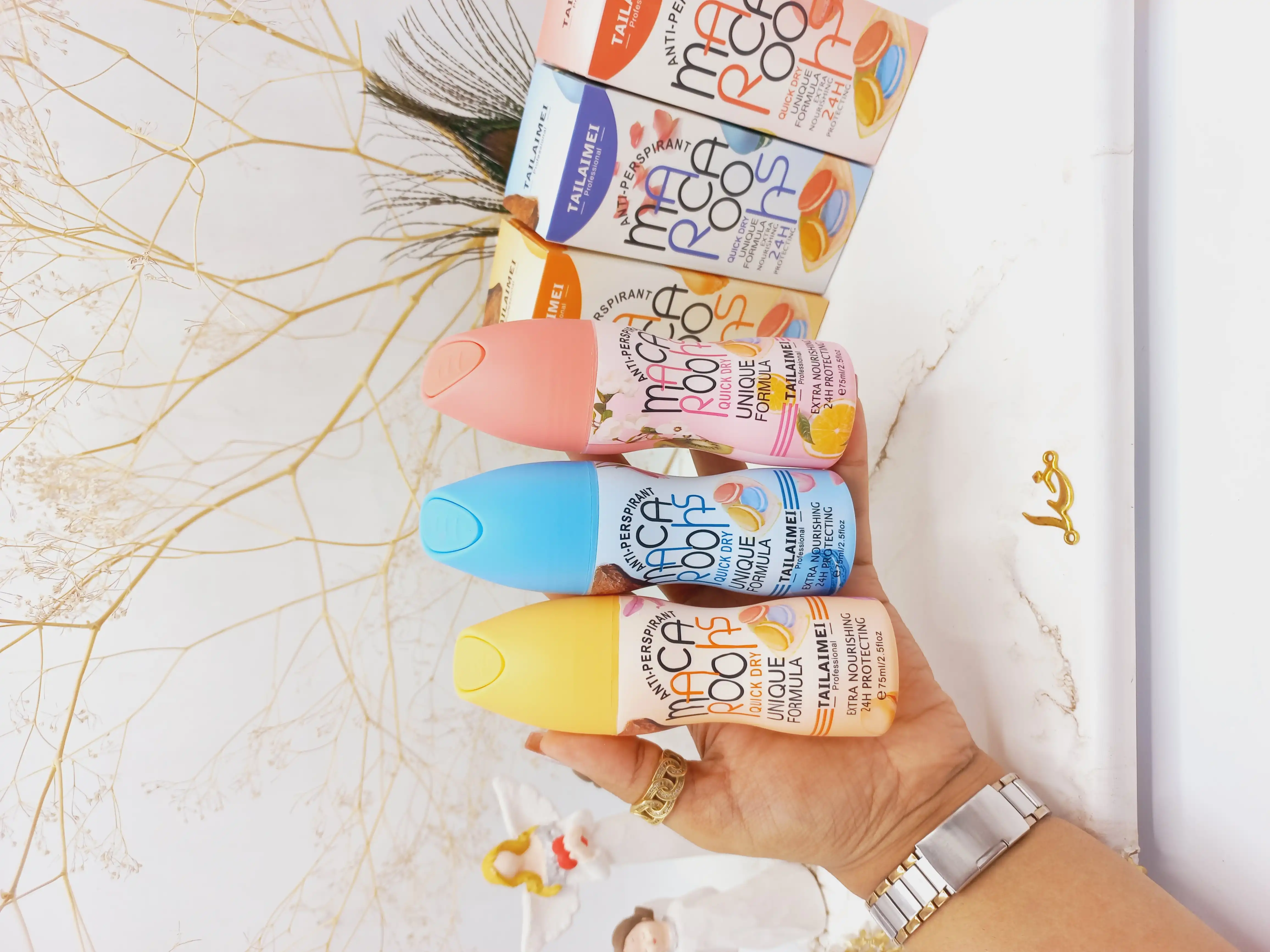 مام ضد تعریق 24 ساعته خوشبووو تایلامی TAILAIMEI کد 0516