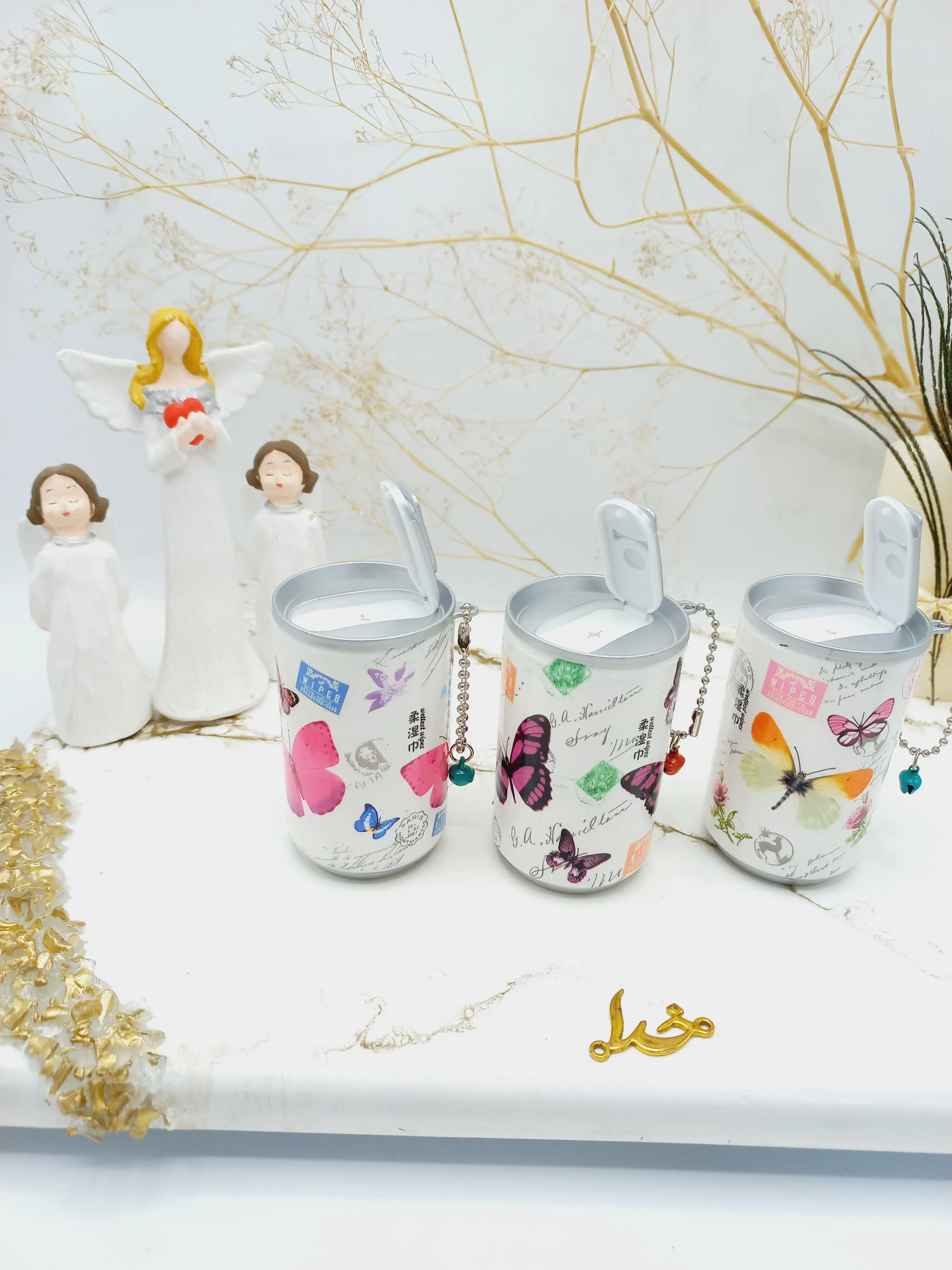 دستمال مرطوب قوطی طرح پروانه رقصان کد  H016
