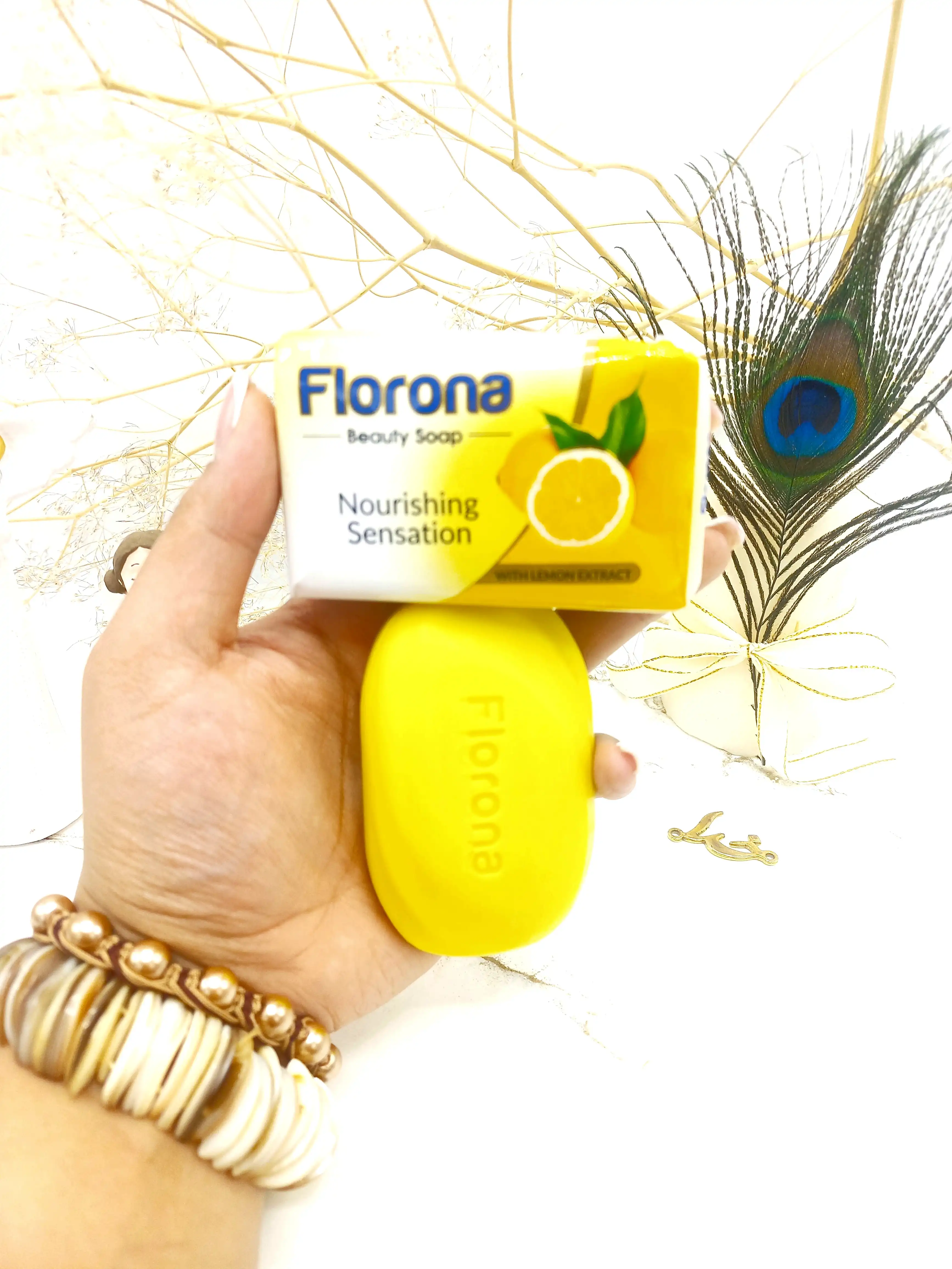 صابون 100 درصد گیاهی حاوی عصاره لیمو برند فلورونا FLORONA
