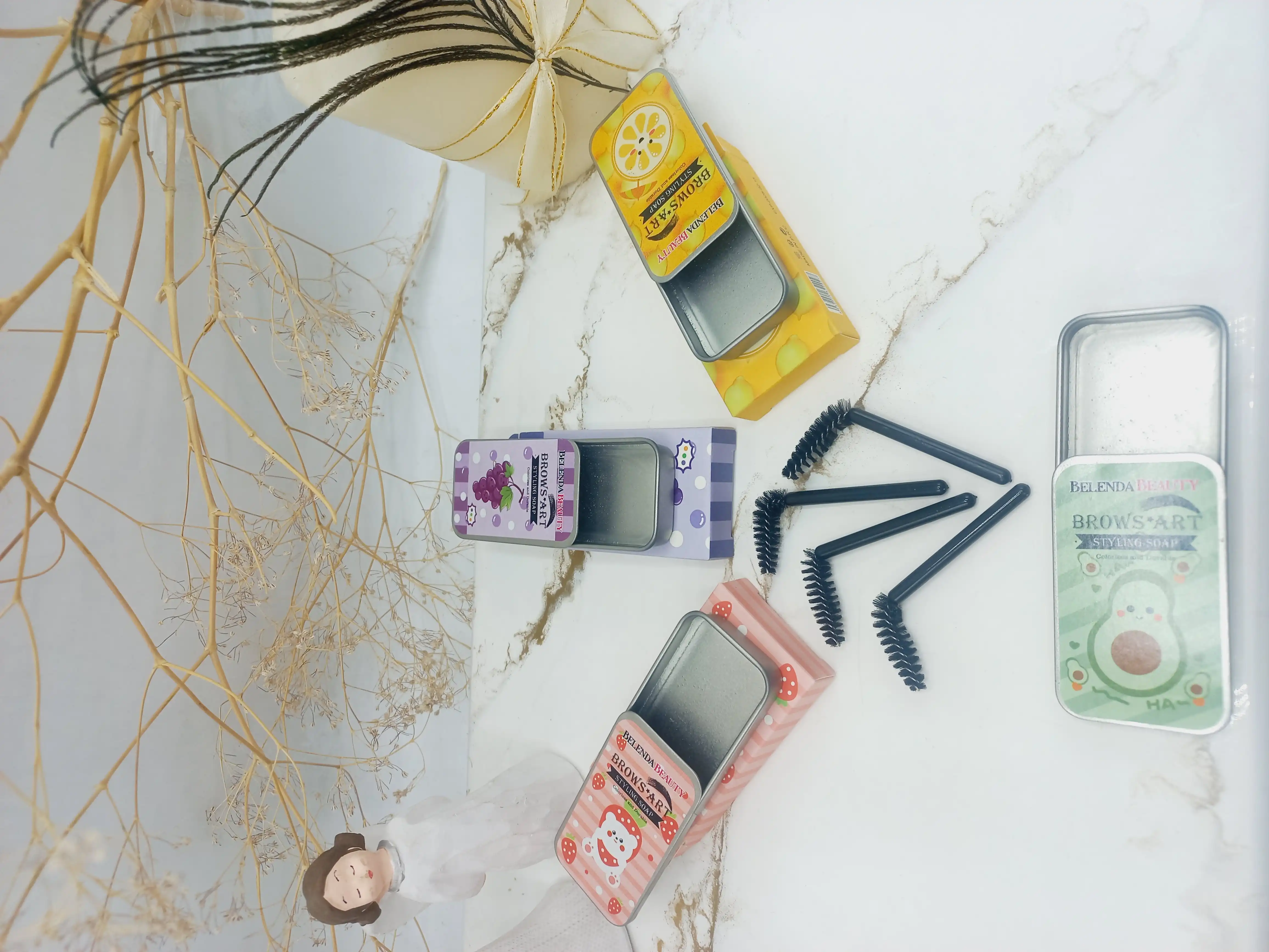 صابون حالت دهنده ابرو میوه ای برند BELENDA BEAUTY کد BB23222