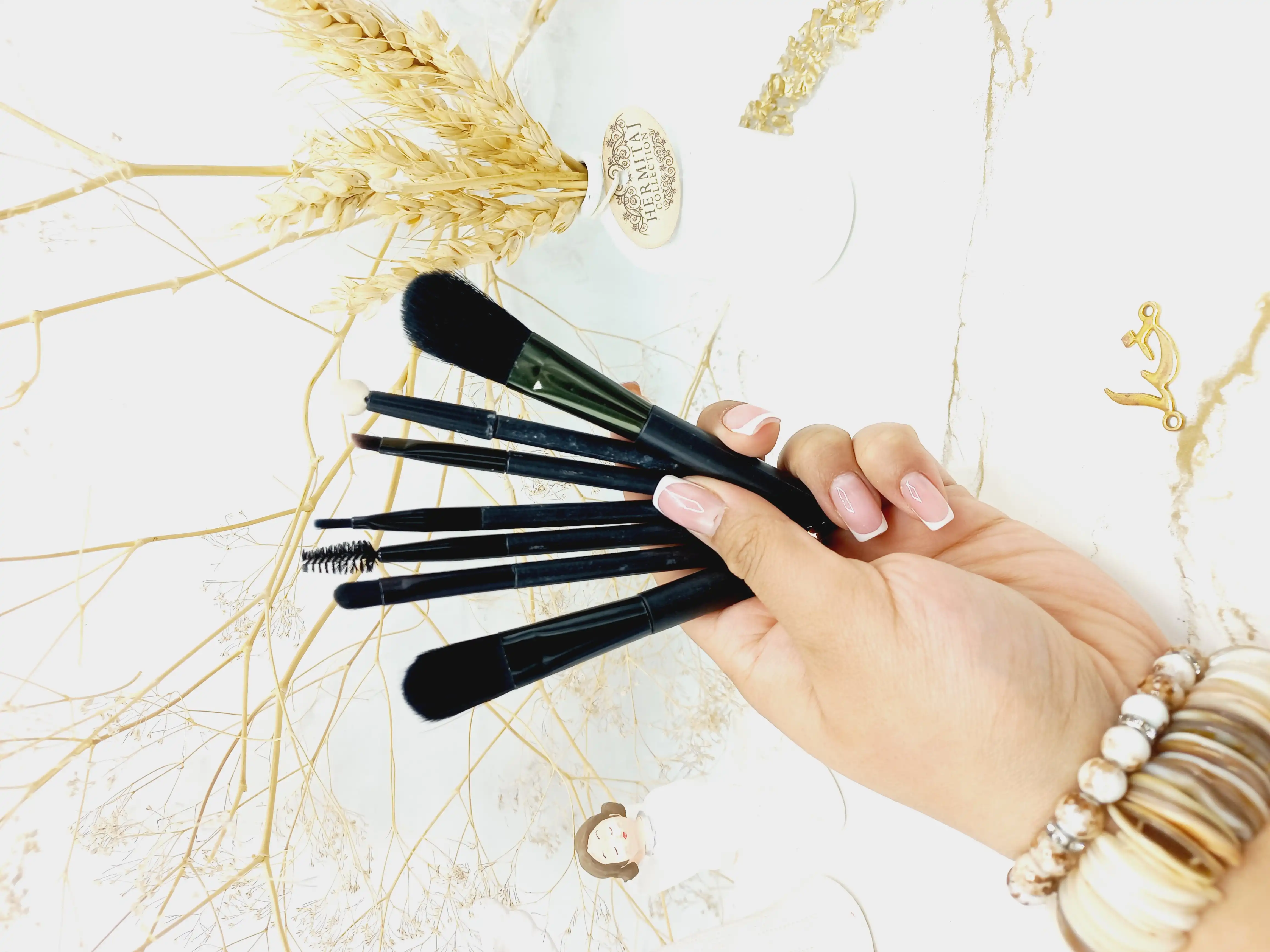 ست براش هفت تیکه مشکی هلو کیتی Hello kitty