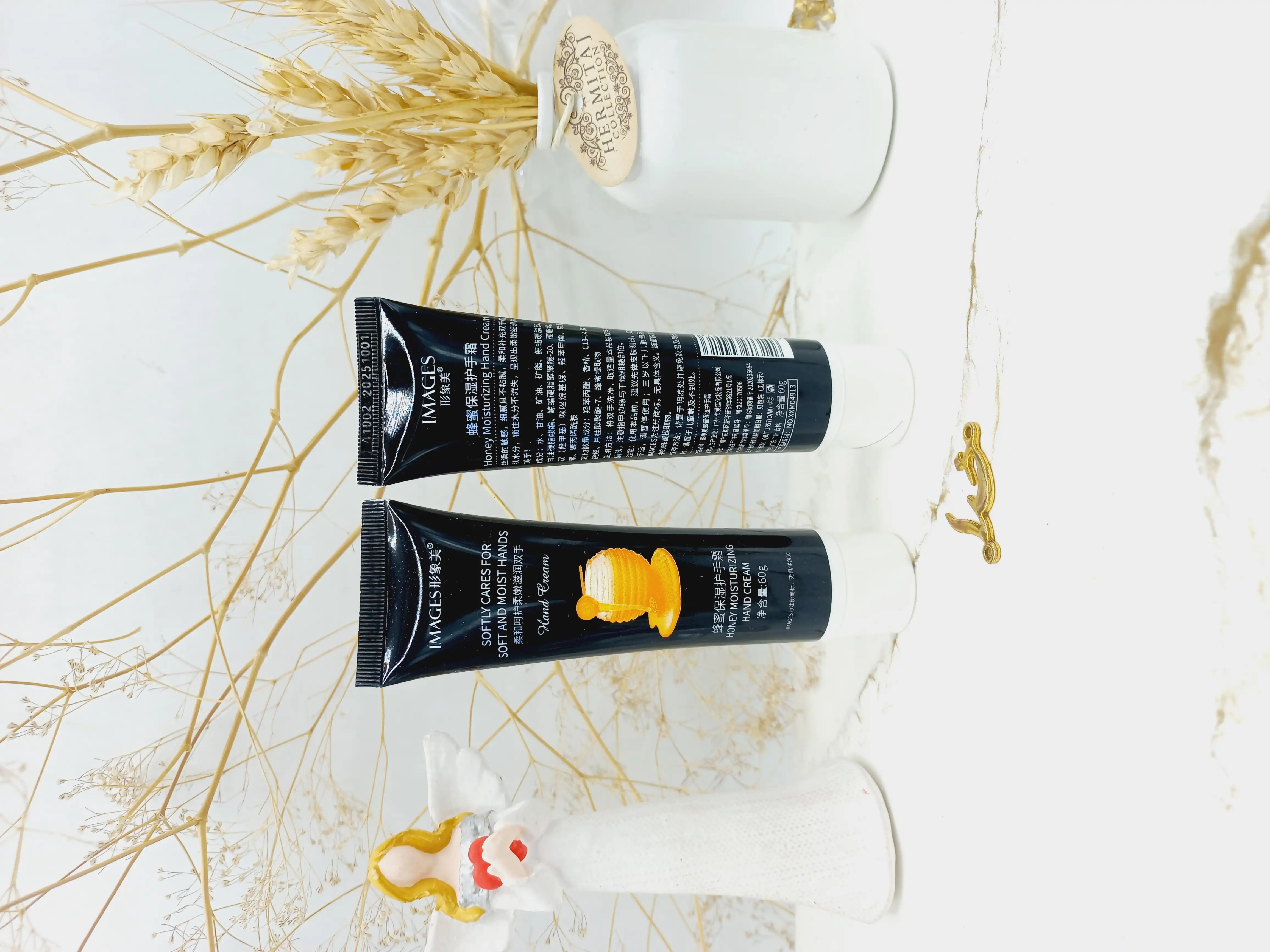 کرم دست تیوپی آبرسان و مرطوب کننده عسل کد 04913