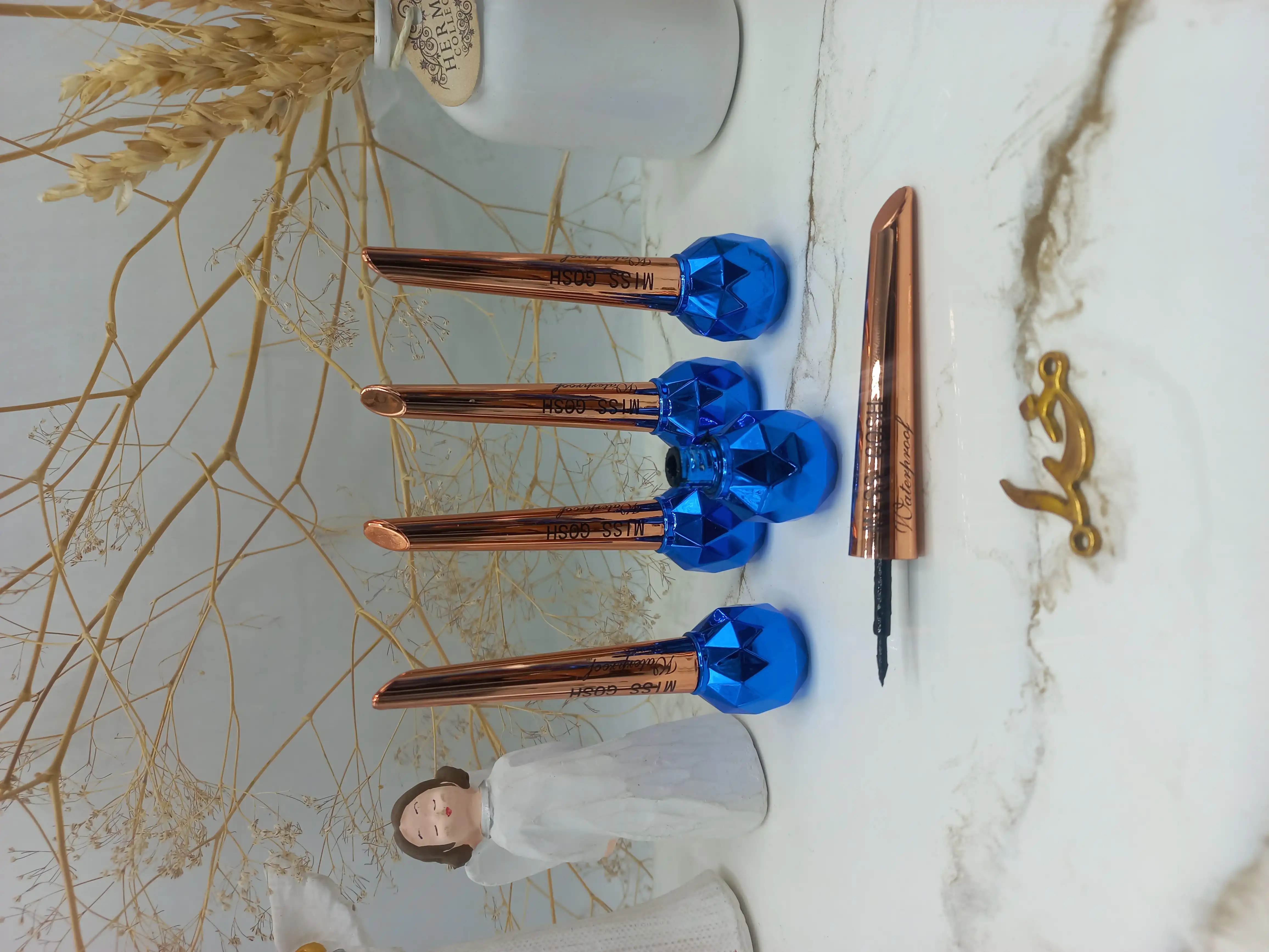 خط چشم ماژیکی کوزه آبی گاش GOSH کد CY0163