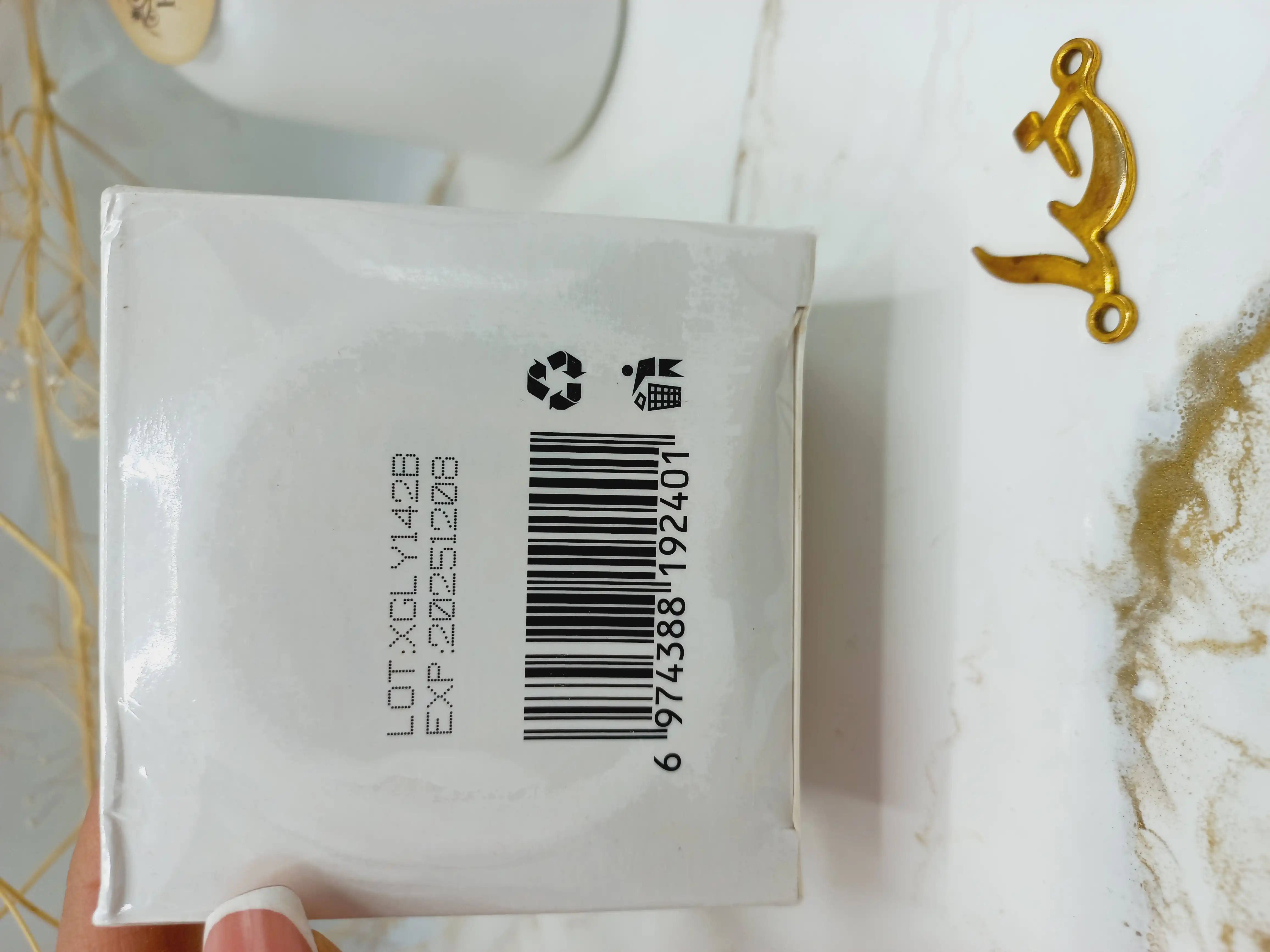 مود ماسک ( ماسک گچی ) صورت کاسه ای عصاره پرتقال خونی سرسان لاو 100 گرم کد 2401