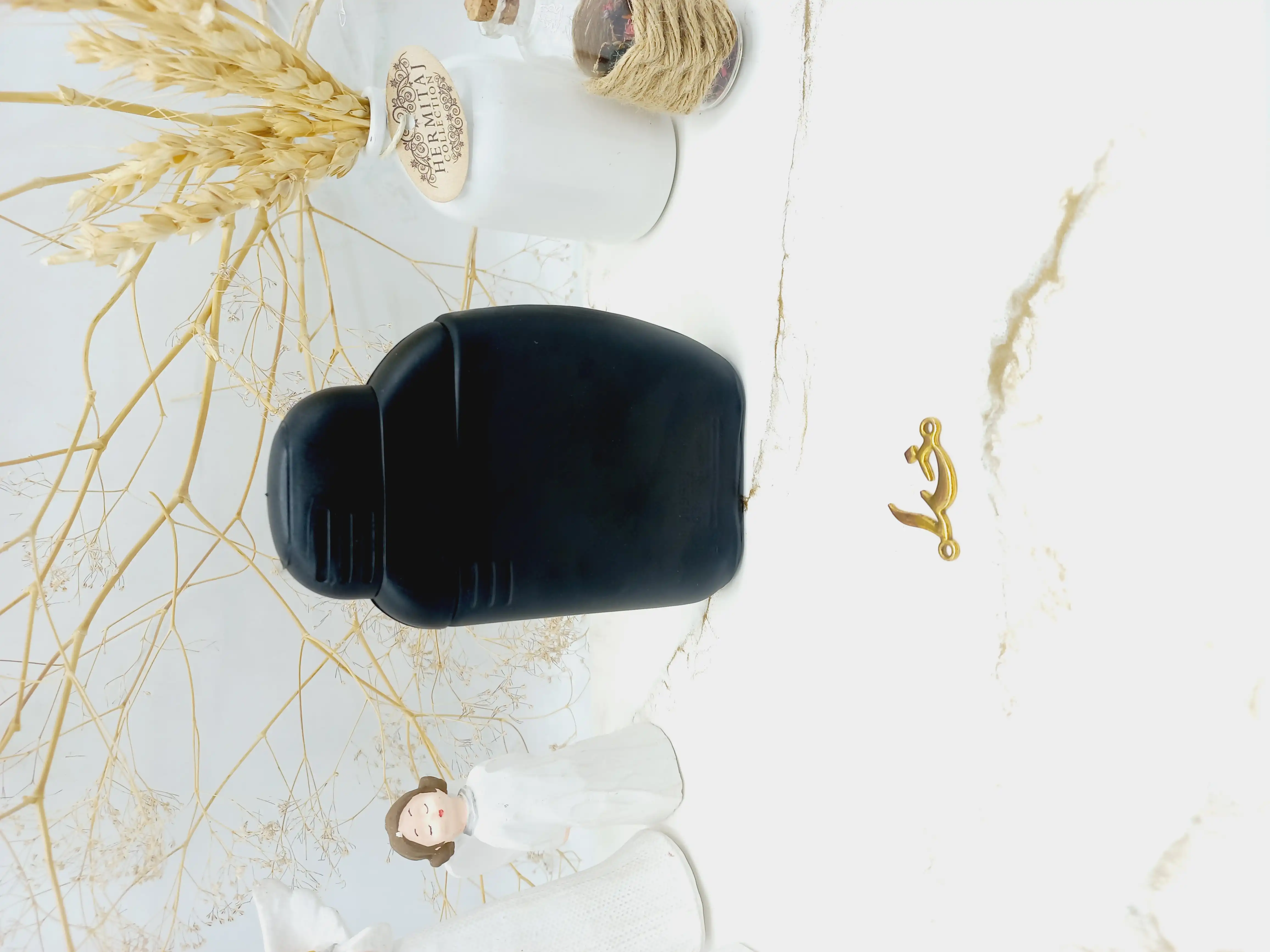 ادکلن تری بلک TRI Black حجم 100 میلی لیتر اماراتی (کیف چرمی)