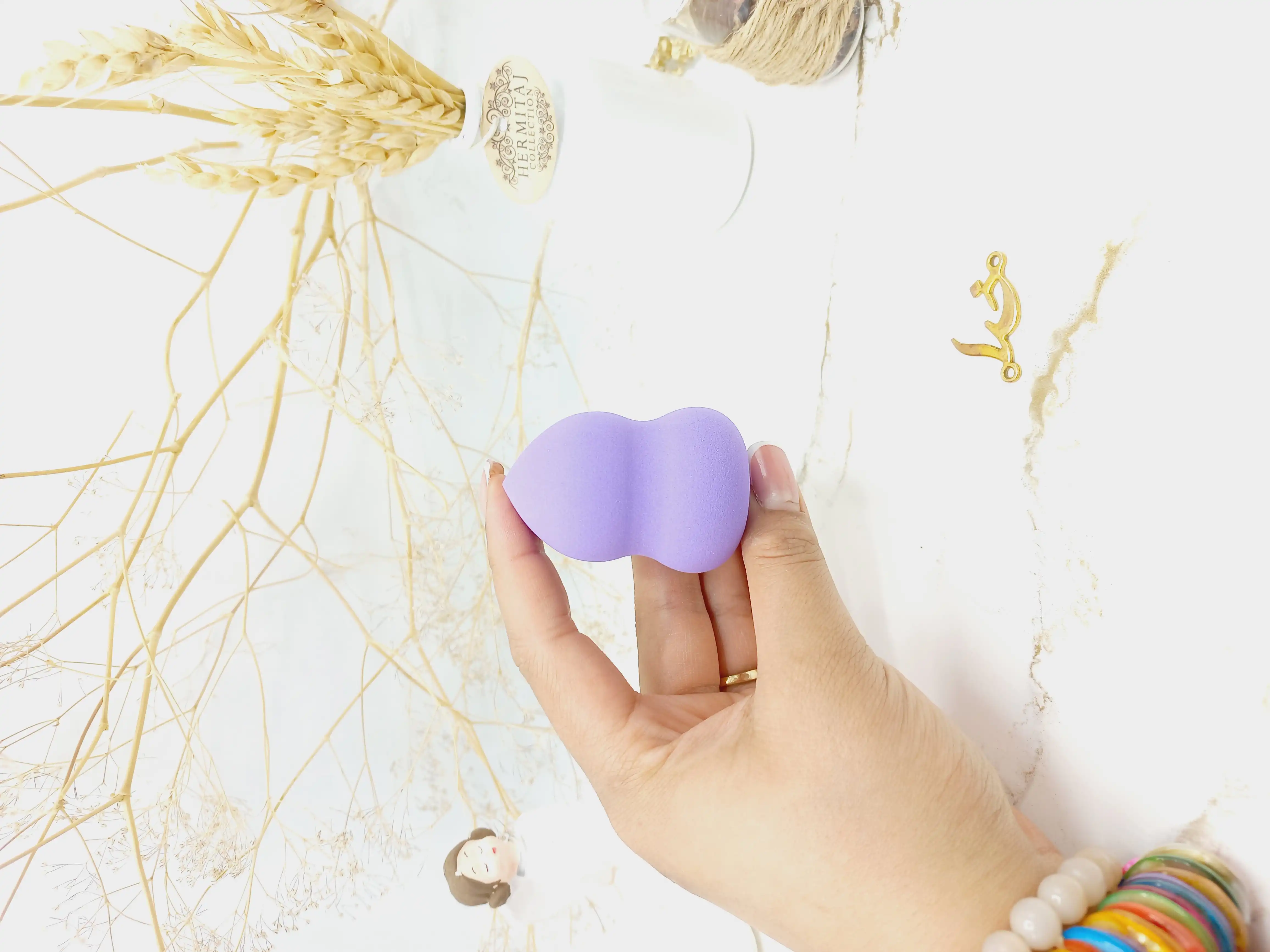 پد آرایشی تخم مرغی با کیفیت ماللی  mally کد 8041