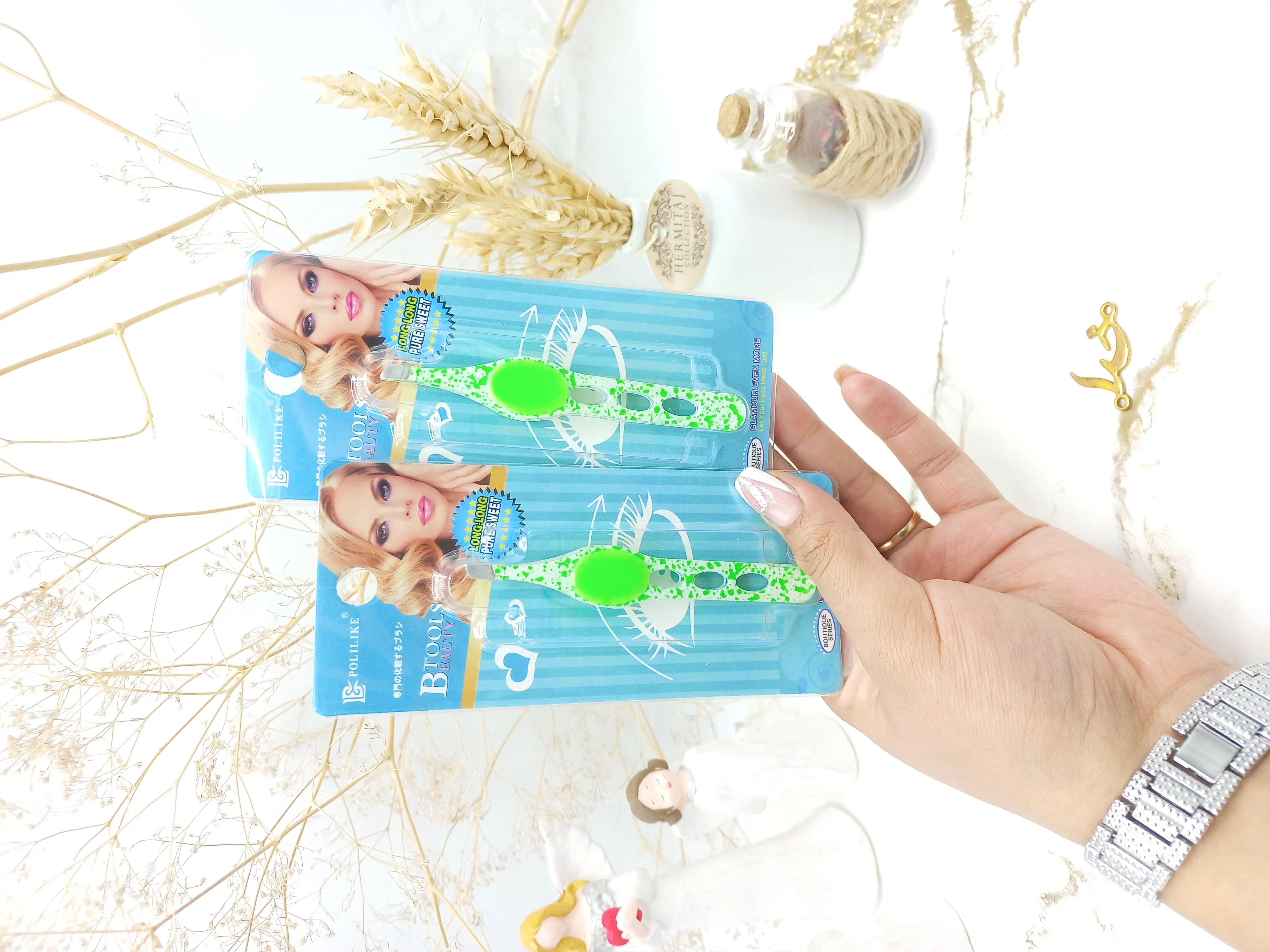 موچین ابرو دکمه دار طرح آبرنگی