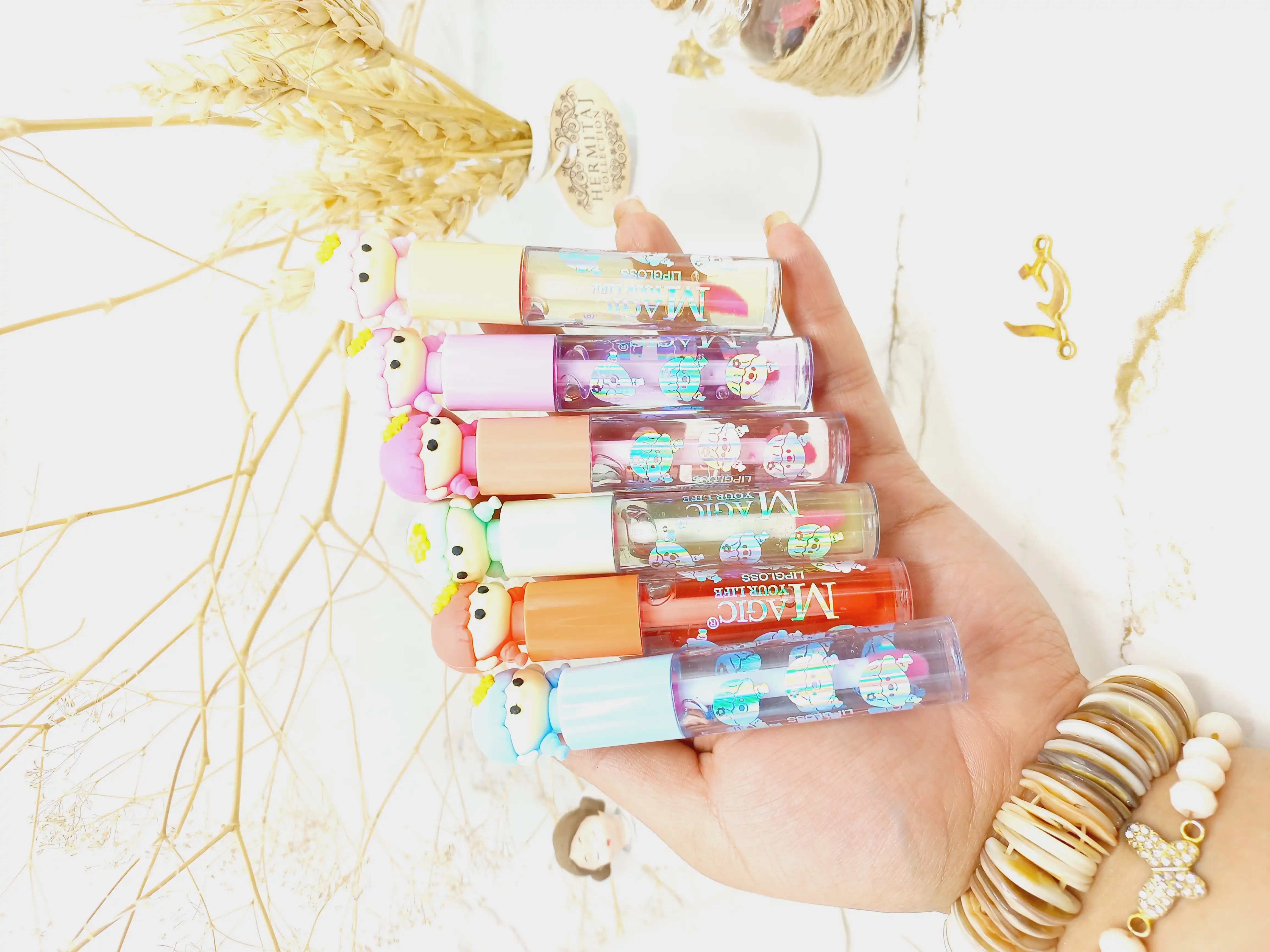 برق لب طرح عروسکی دختر مجیک MAGIC  کد LC1180