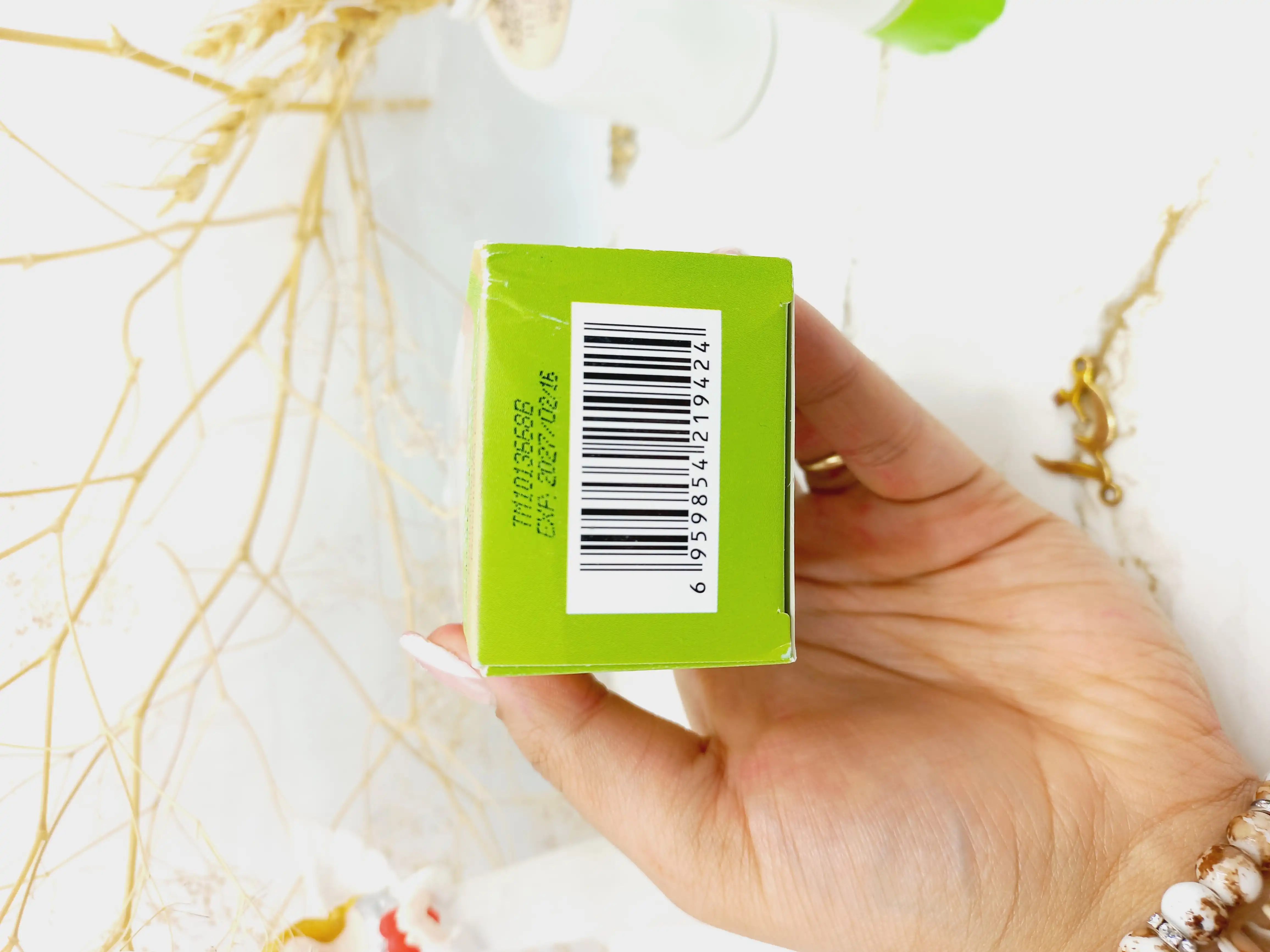  ژل اسکراب لایه بردار و روشن کننده فوری 30 ثانیه ای صورت و بدن (خیار) XQM کد x1942