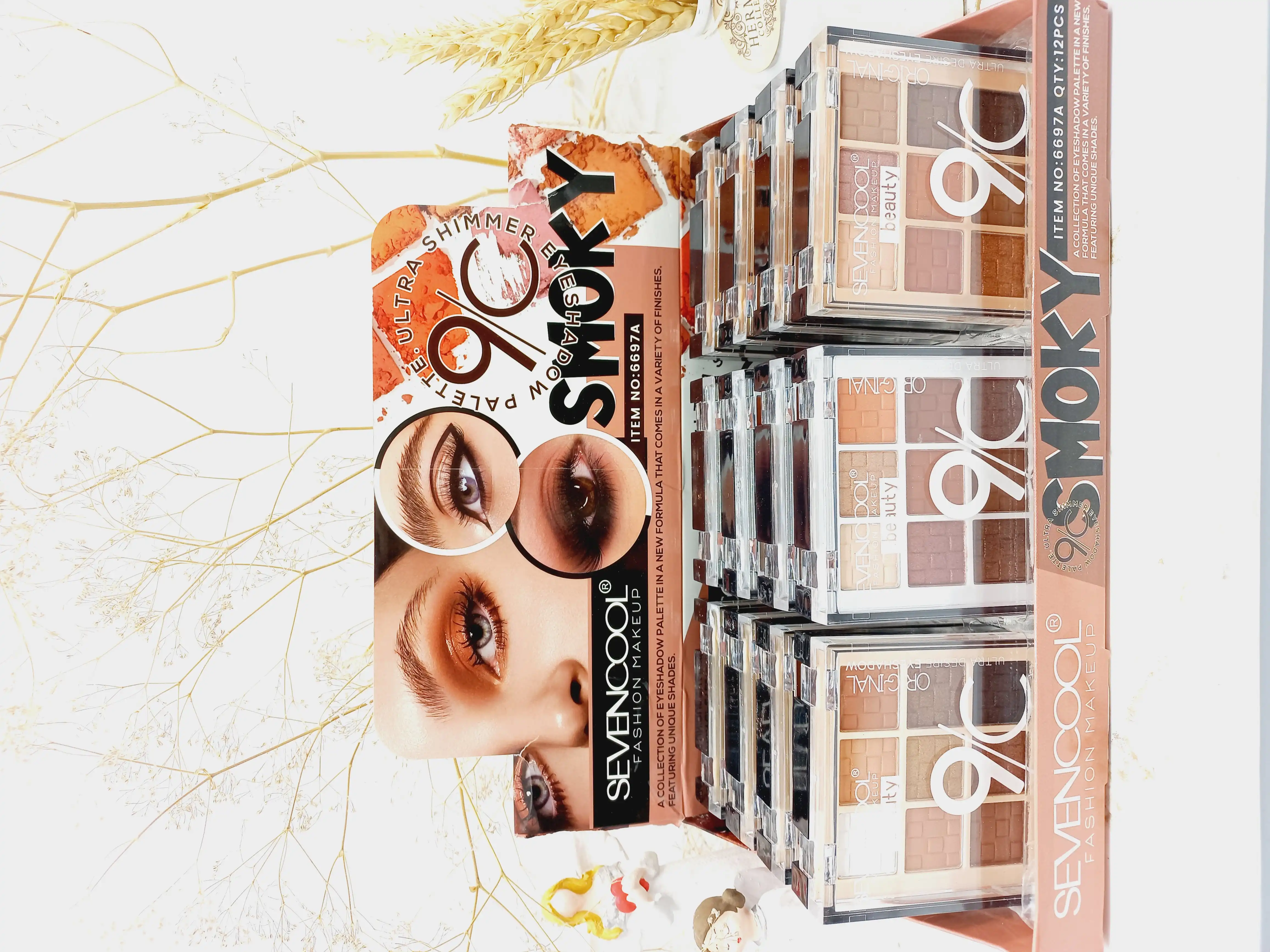 پالت سایه 9 رنگ برند سون کول SEVEN COOL کد 6697A