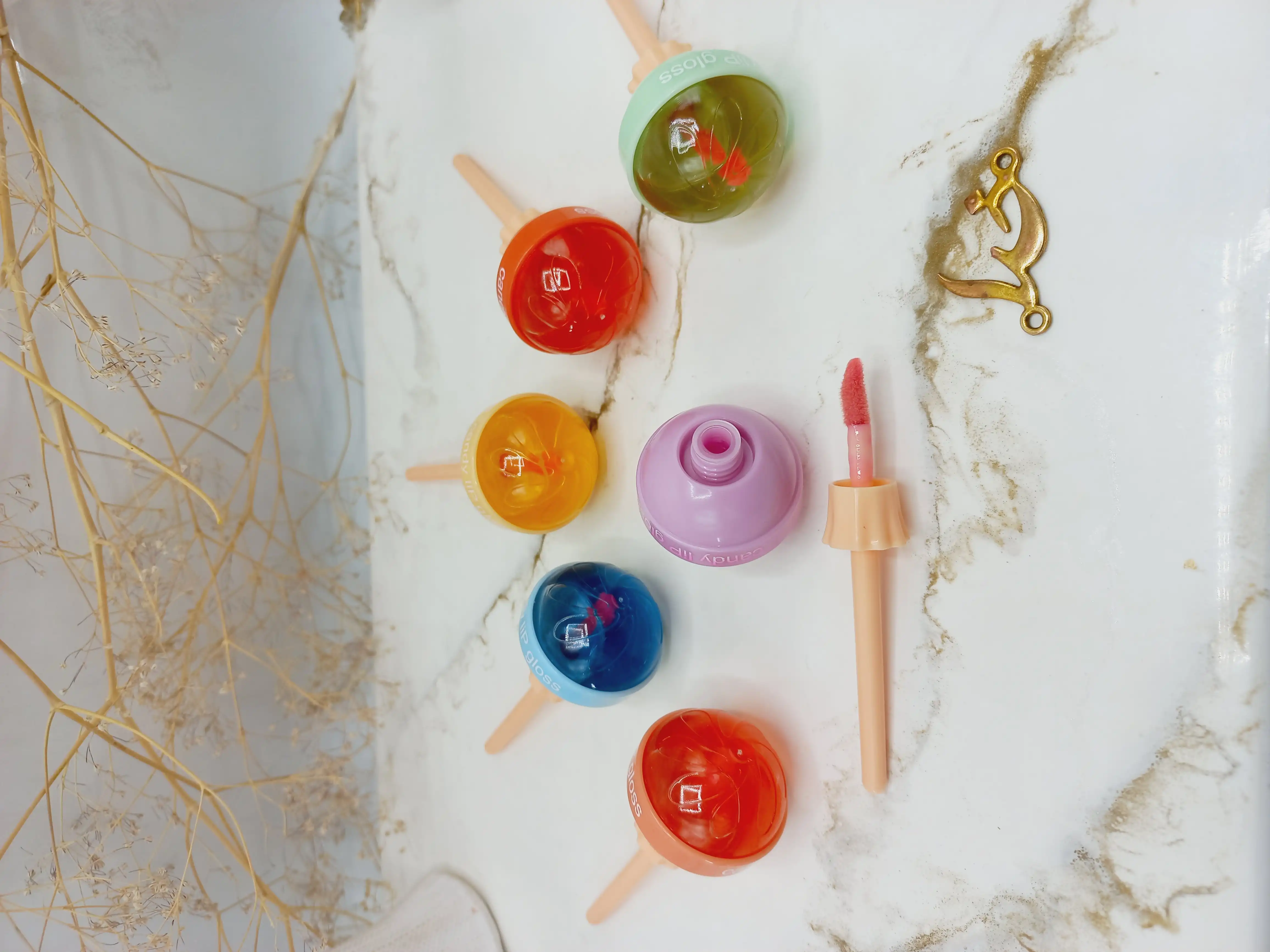 برق لب آبنباتی برند مجیک MAGIC کد 8513