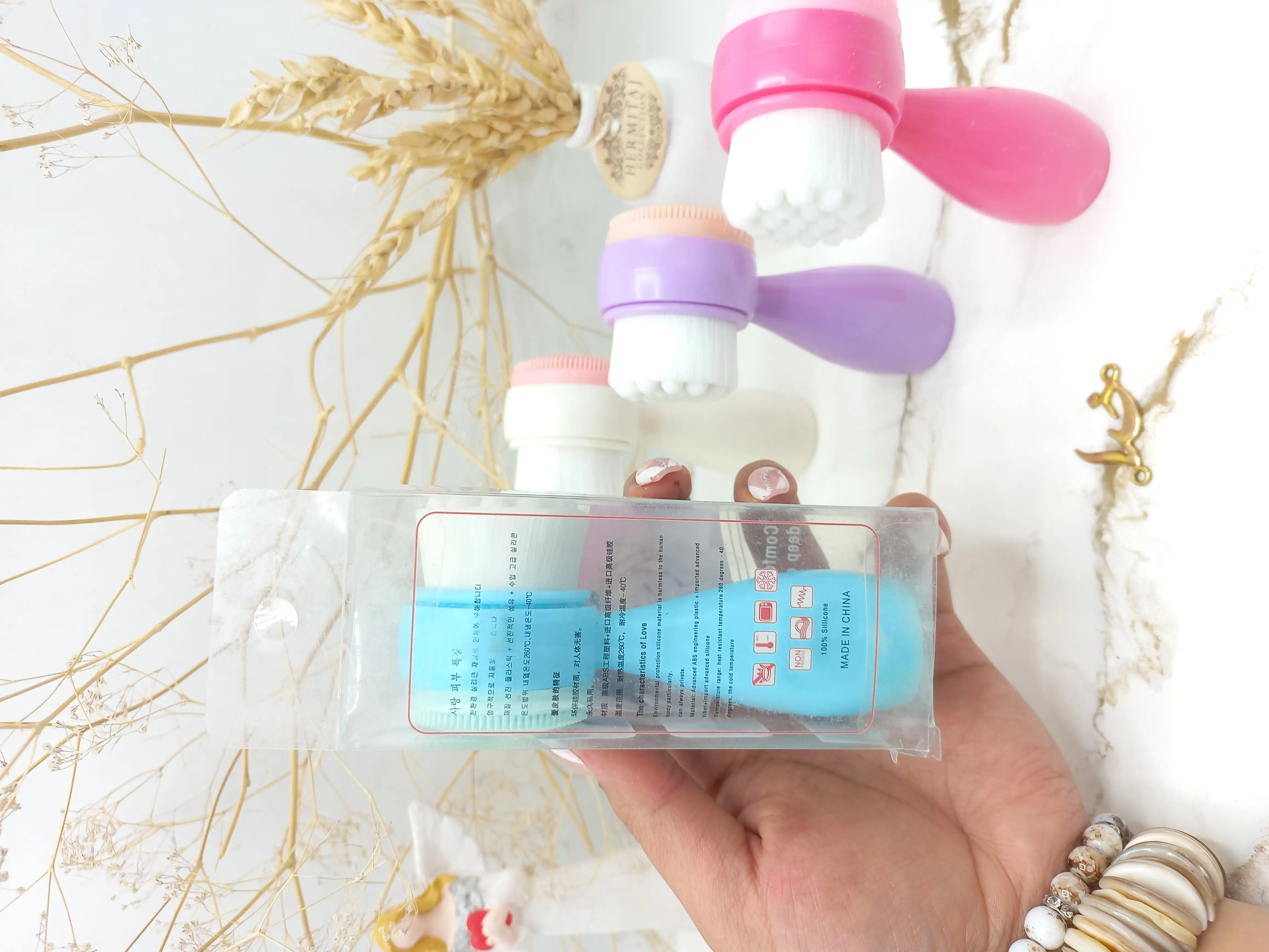 فیس براش دستی سیلیکونی کد 5470