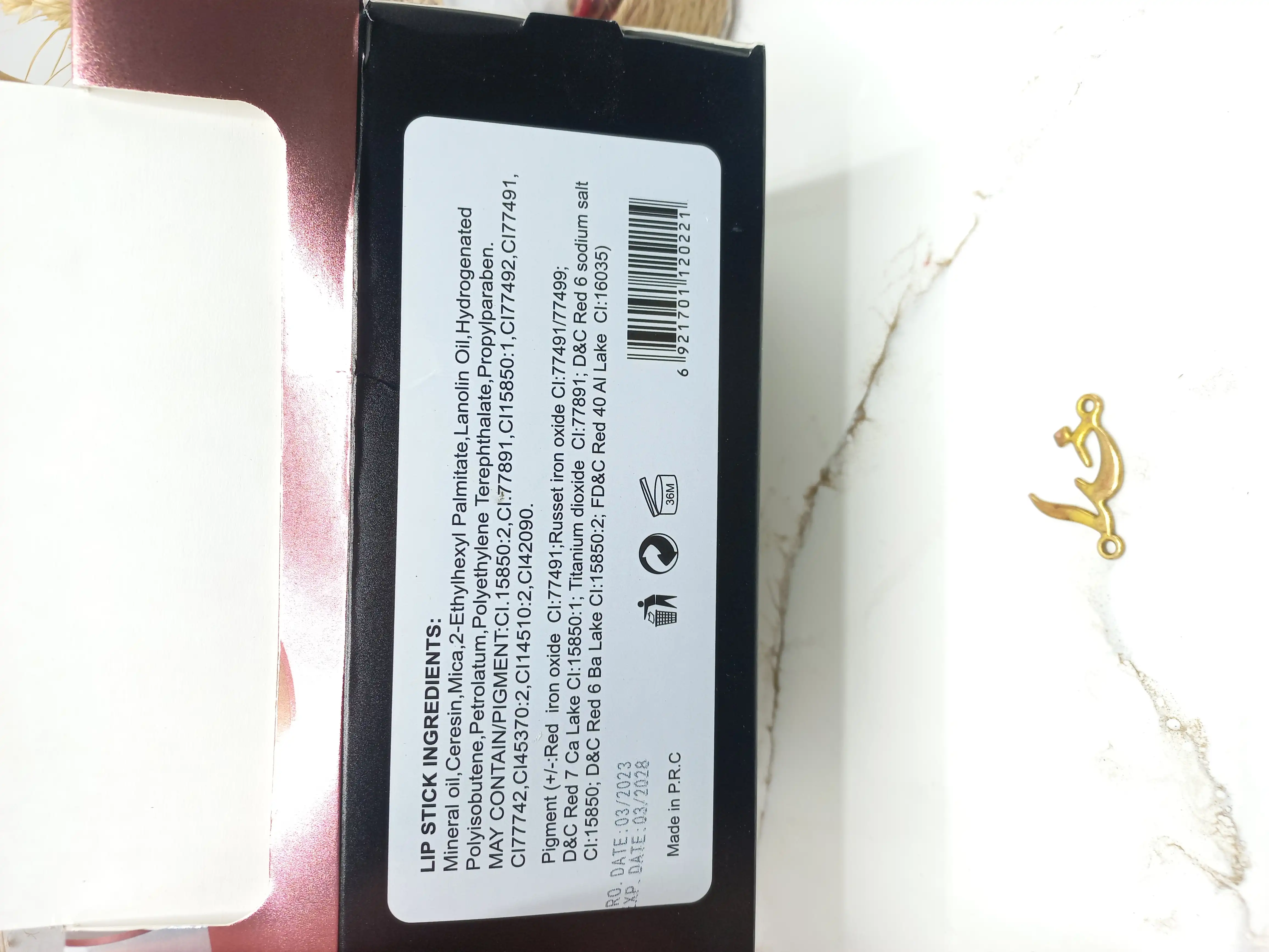 پک 6 تایی رژ مات برند کوین Queen کد MQG103