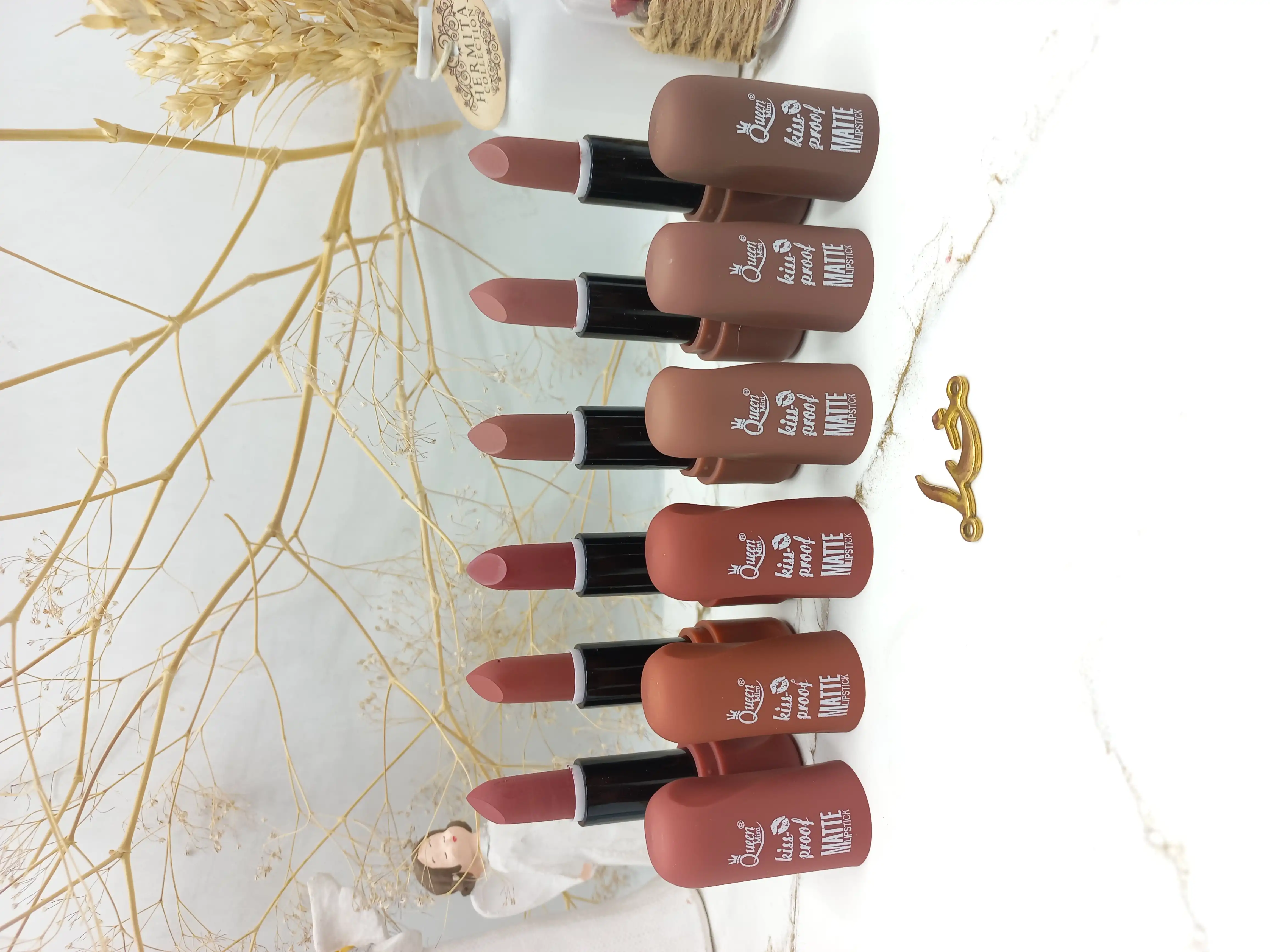 پک 6 تایی رژ مات برند کوین Queen کد MQG103