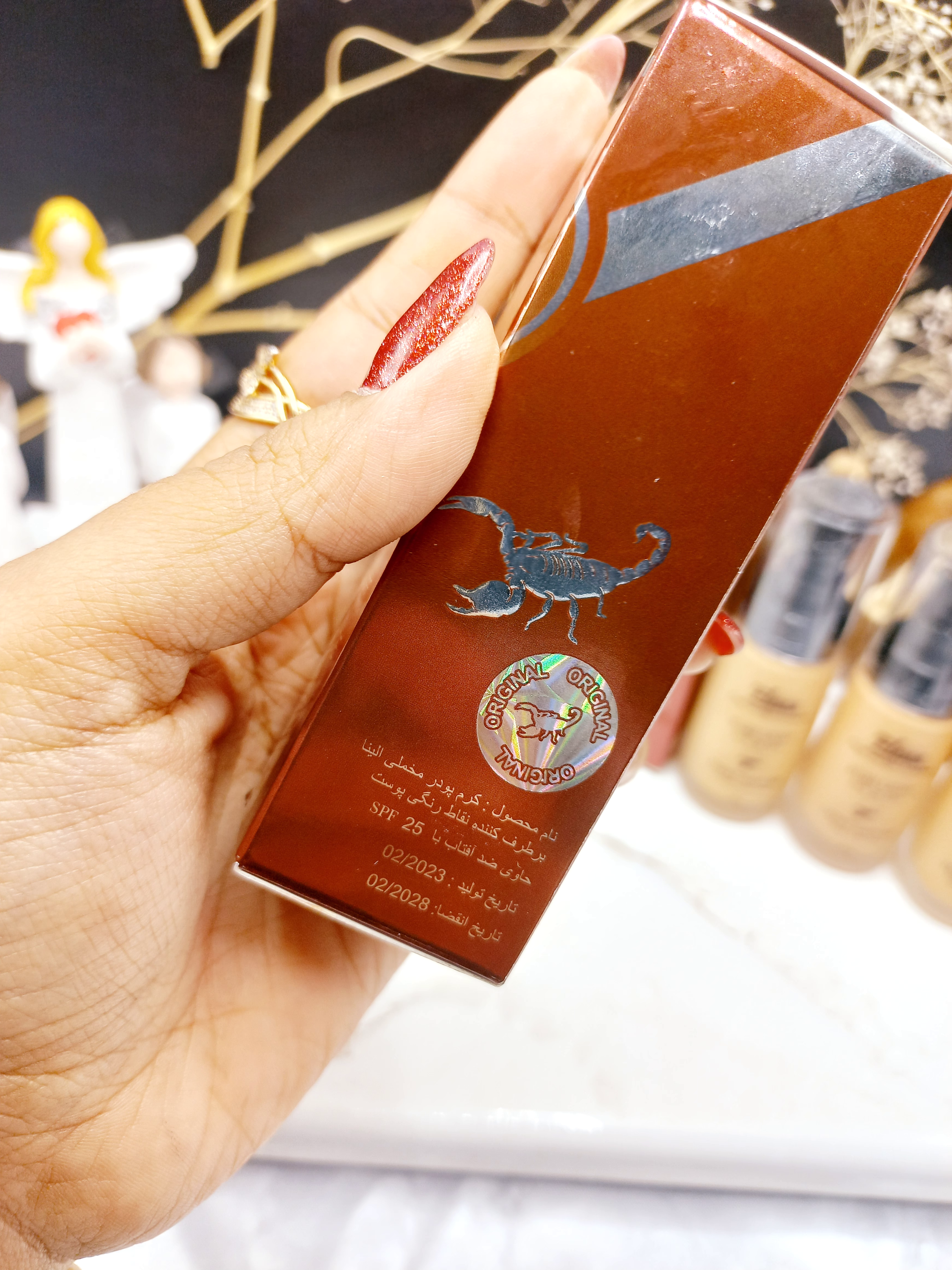 کرم پودر شیشه ای النا Elena کد 48007