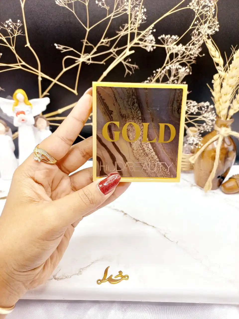 پالت سایه 9 رنگ طلا برند هدا بیوتی HUDABEAUTY