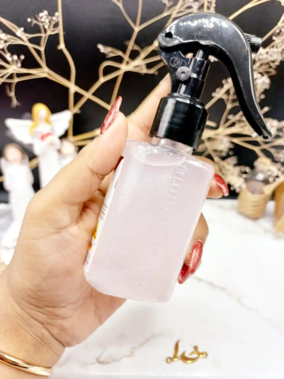 عطر مو خوش بو فندوقی 130ml برند واو WOW کد 29