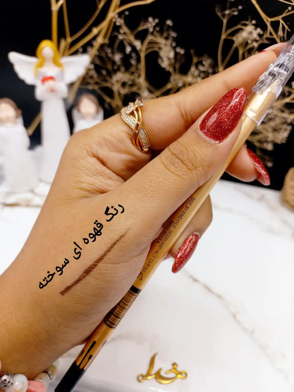 مداد ابرو قهوه ای سوخته برند کیلی KYLIE کد ۶۲۱۳