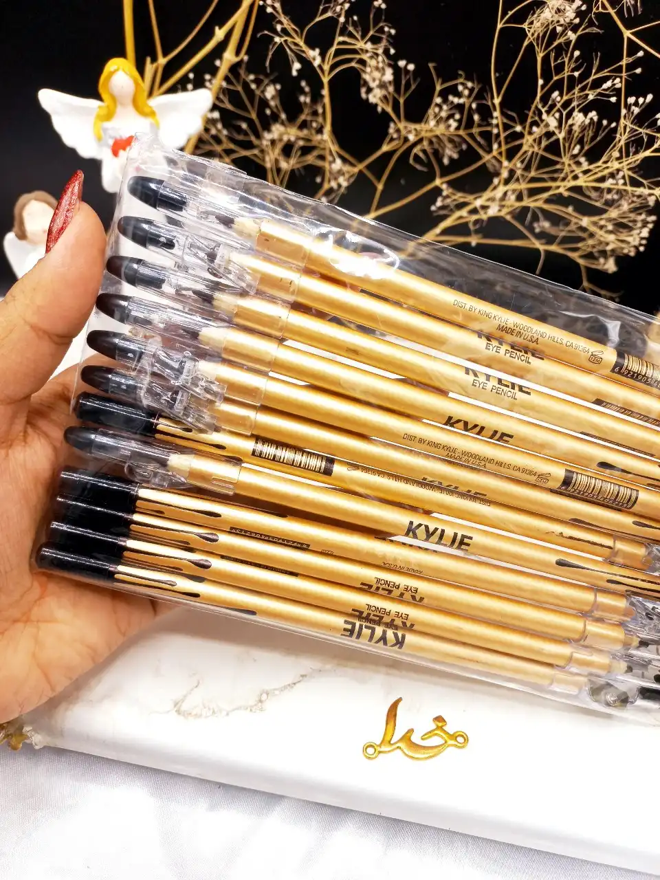 مداد ابرو قهوه ای سوخته برند کیلی KYLIE کد ۶۲۱۳