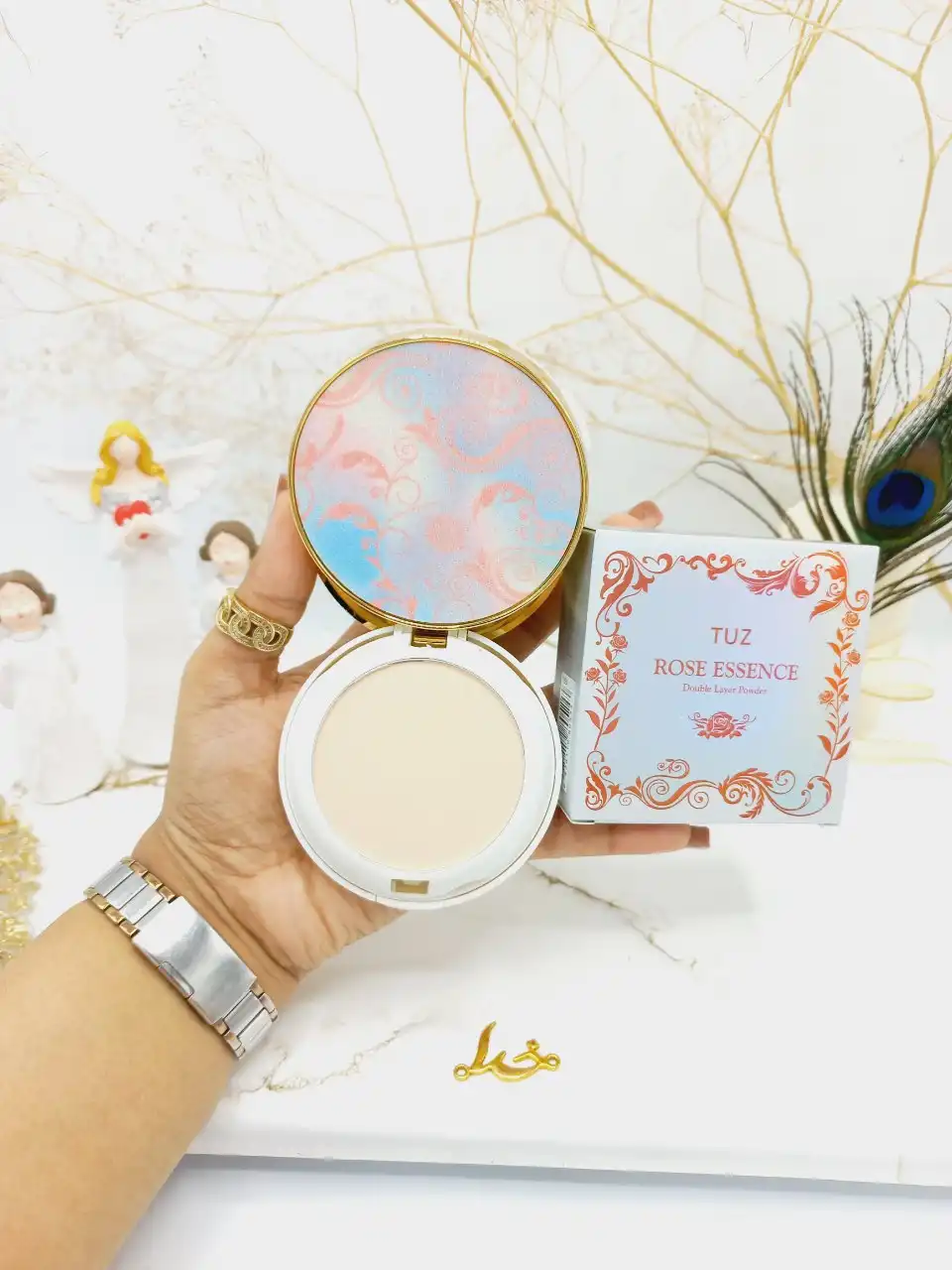 پنکک ضد آب دو طبقه مدل گل رز اورجینال TUz Rose Essence کد 05245