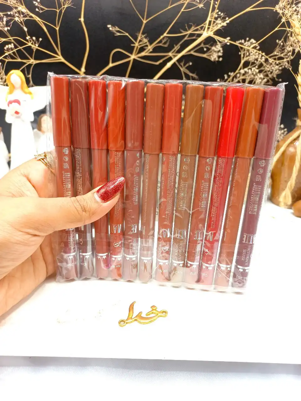 پک رژ مدادی مات برند ویکتوریا سیستر VICTORIA SISTER