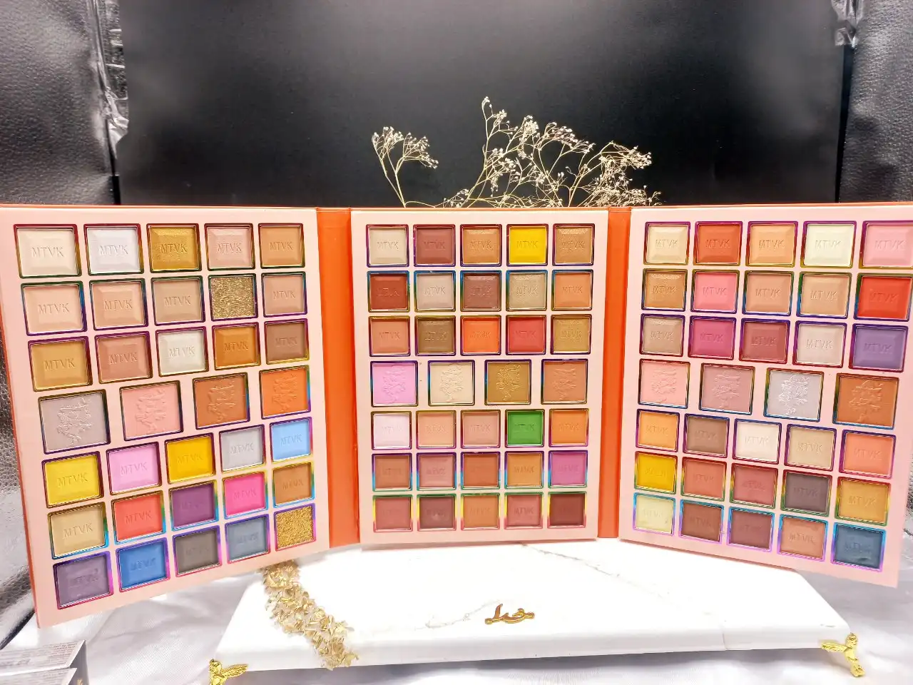 پالت سایه ۱۰۲ رنگ برند هالووین HALLOWEEN کد L_0003