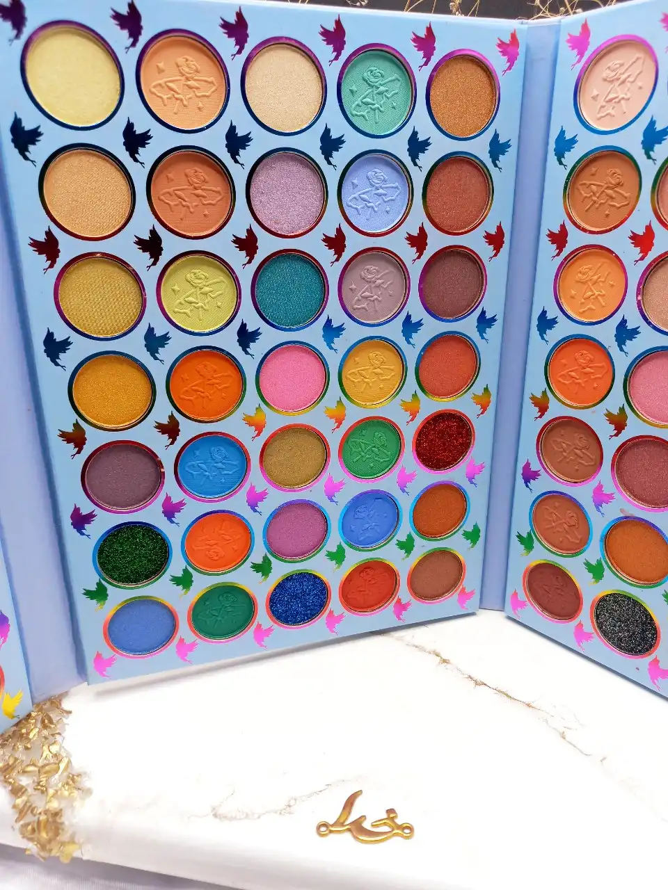 پالت سایه بسیار کاربردی ۱۰۵ رنگ برند متوک MTVK کد L_0006