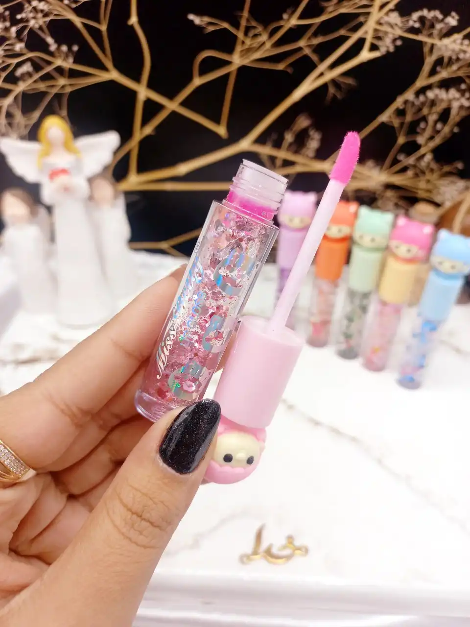 برق لب شاین دار طرح دختر برند میس بیوتی Miee Betty کد L1092