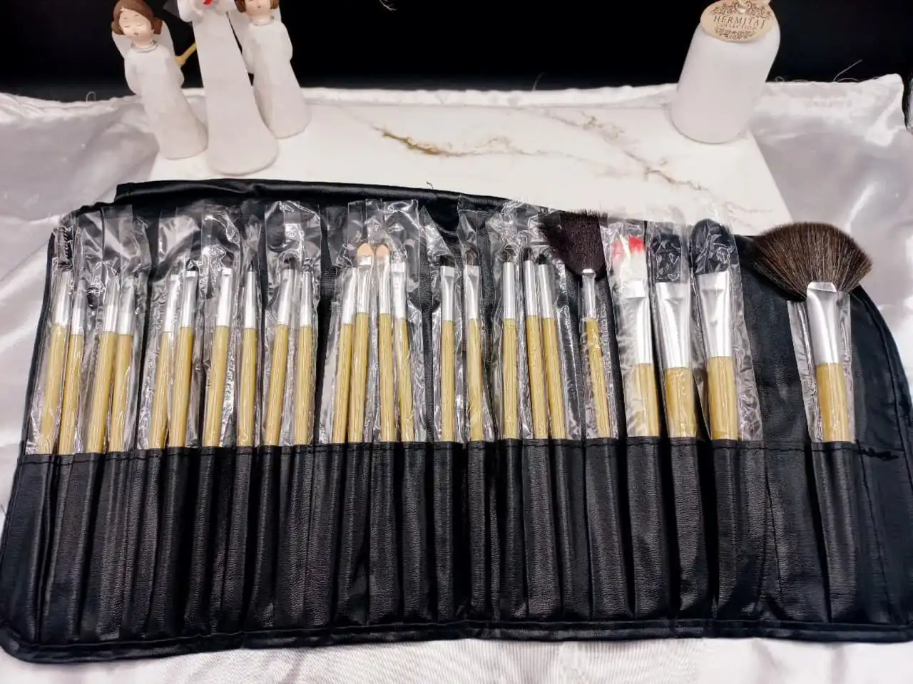 کیف براش حرفه ای 24 تیکه مخصوص میکاپ