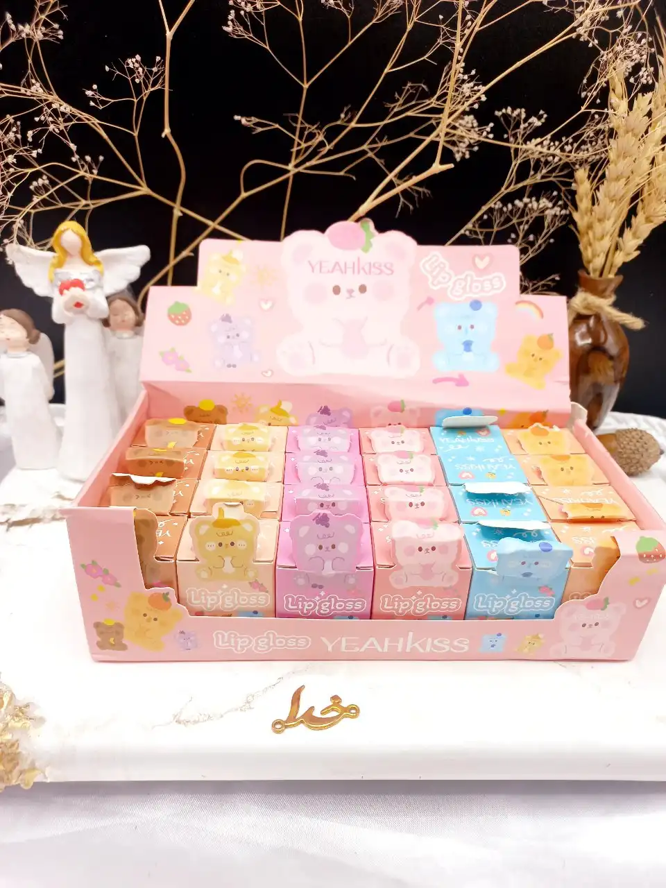 رژ مایع خرسی دارای سر جا کلیدی YEAHKISS کد 1028