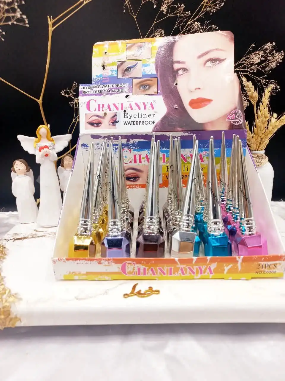 خط چشم مشکی مویی پوکه رنگی طرح چهارگوش برند چانلانیا CHANLANYA کد E6202