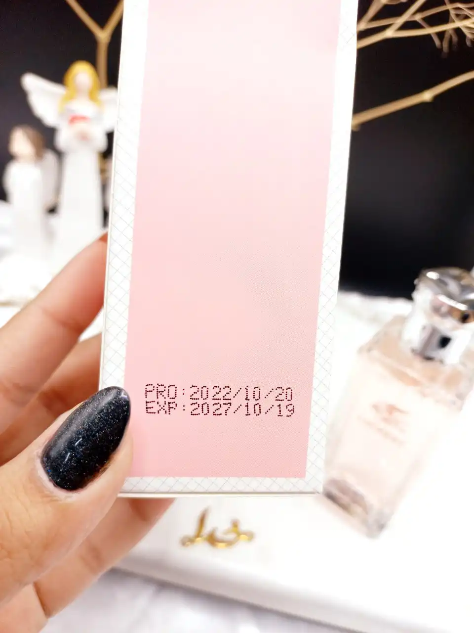 ادکلن زنانه LUCKEST کد 6466