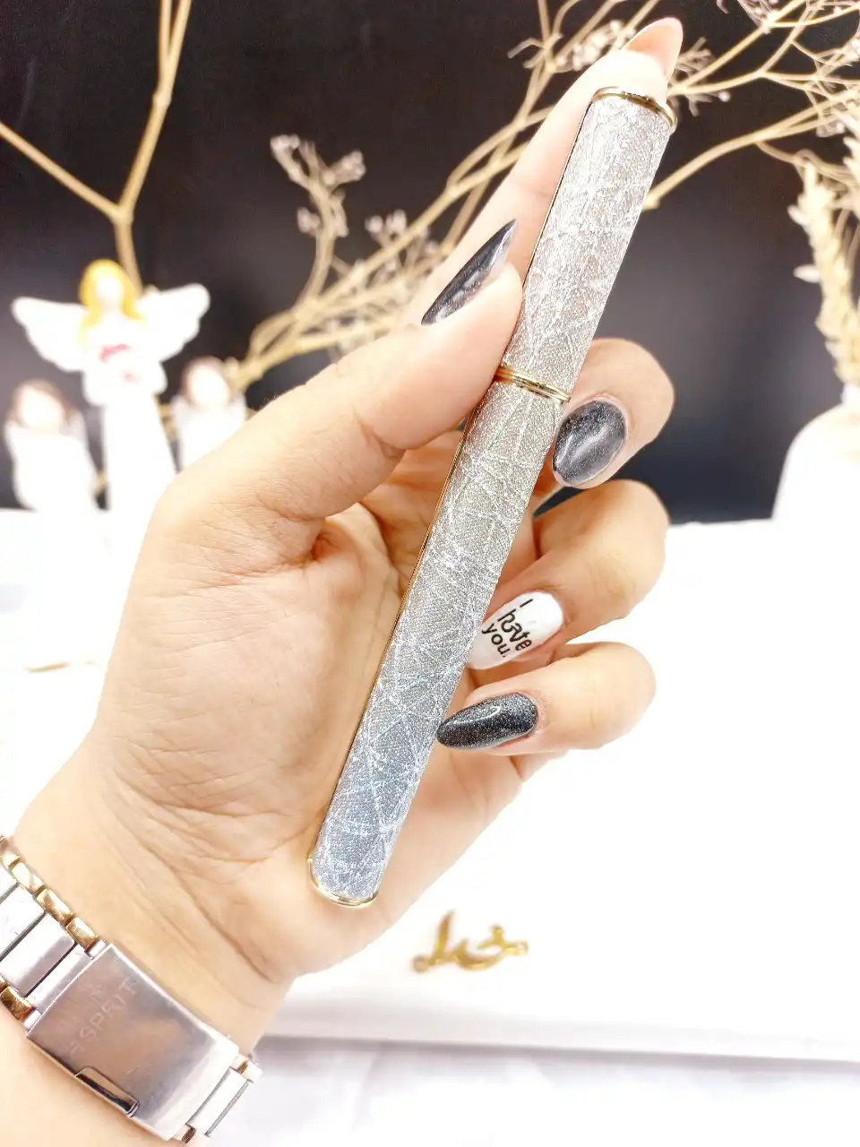 خط چشم ماژیکی گلیتری نقره ای کد 7085