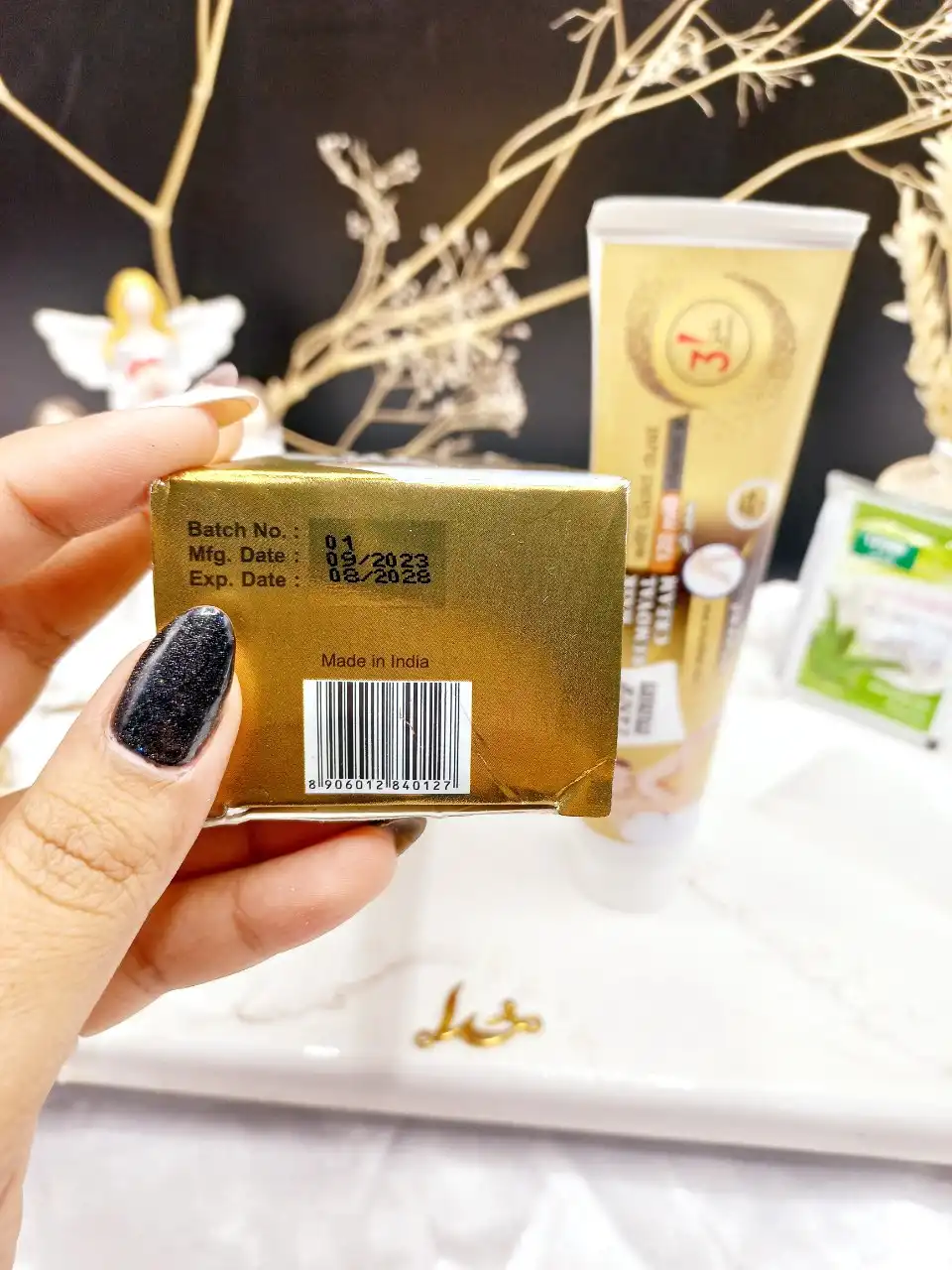 کرم موبر اورجینال دائمی عصاره طلا کد 0127