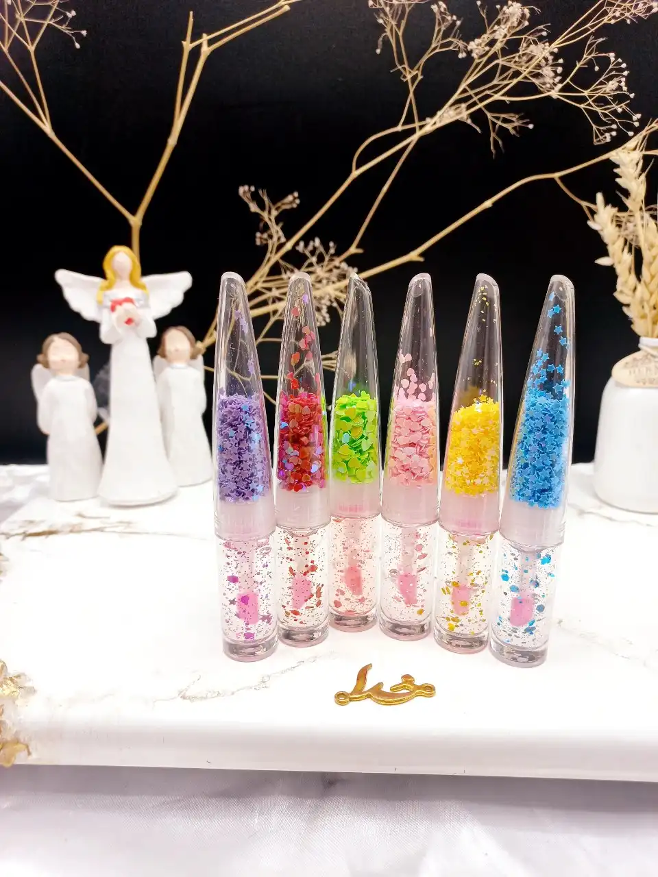 برق لب زیبای گلیتر دار رنگی مجیک MAGIC  کد LC1308